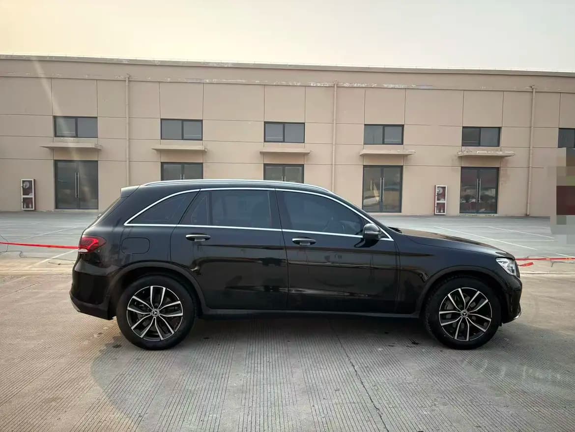 Mercedes-Benz GLC 2021 г. 32564 км. — фото 7