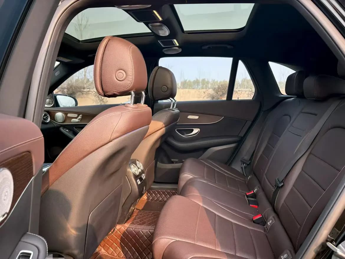Mercedes-Benz GLC 2021 г. 32564 км. — фото 9