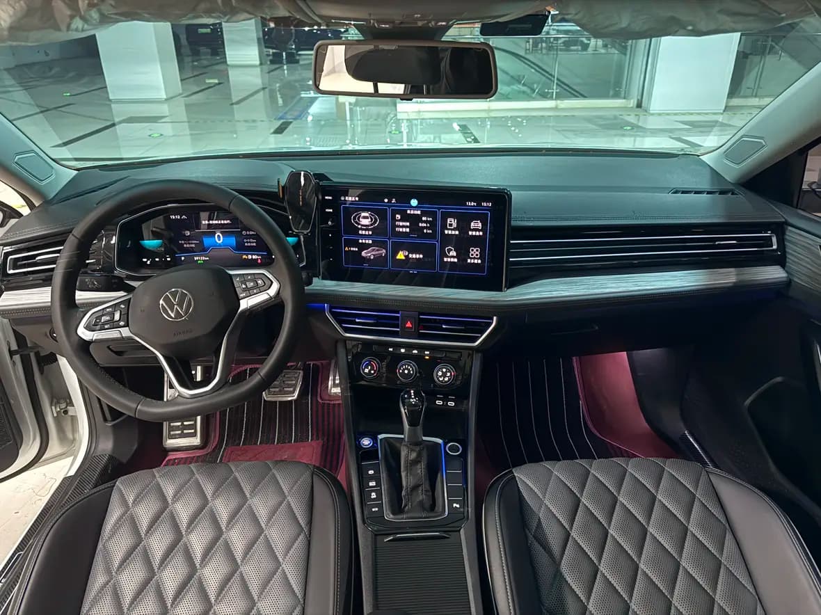 Volkswagen Sagitar 2023 г. 59135 км. — фото 7