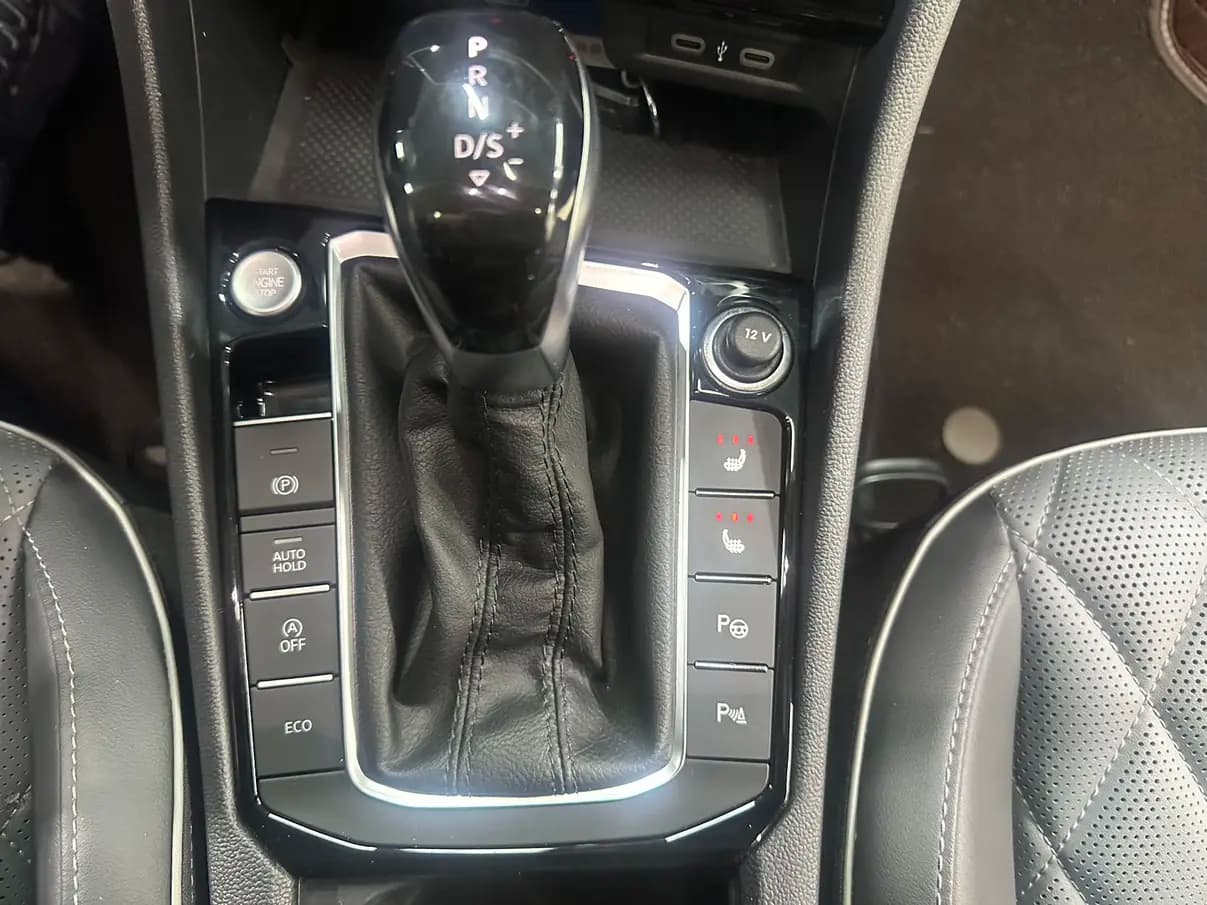 Volkswagen Sagitar 2022 г. 43136 км. — фото 12