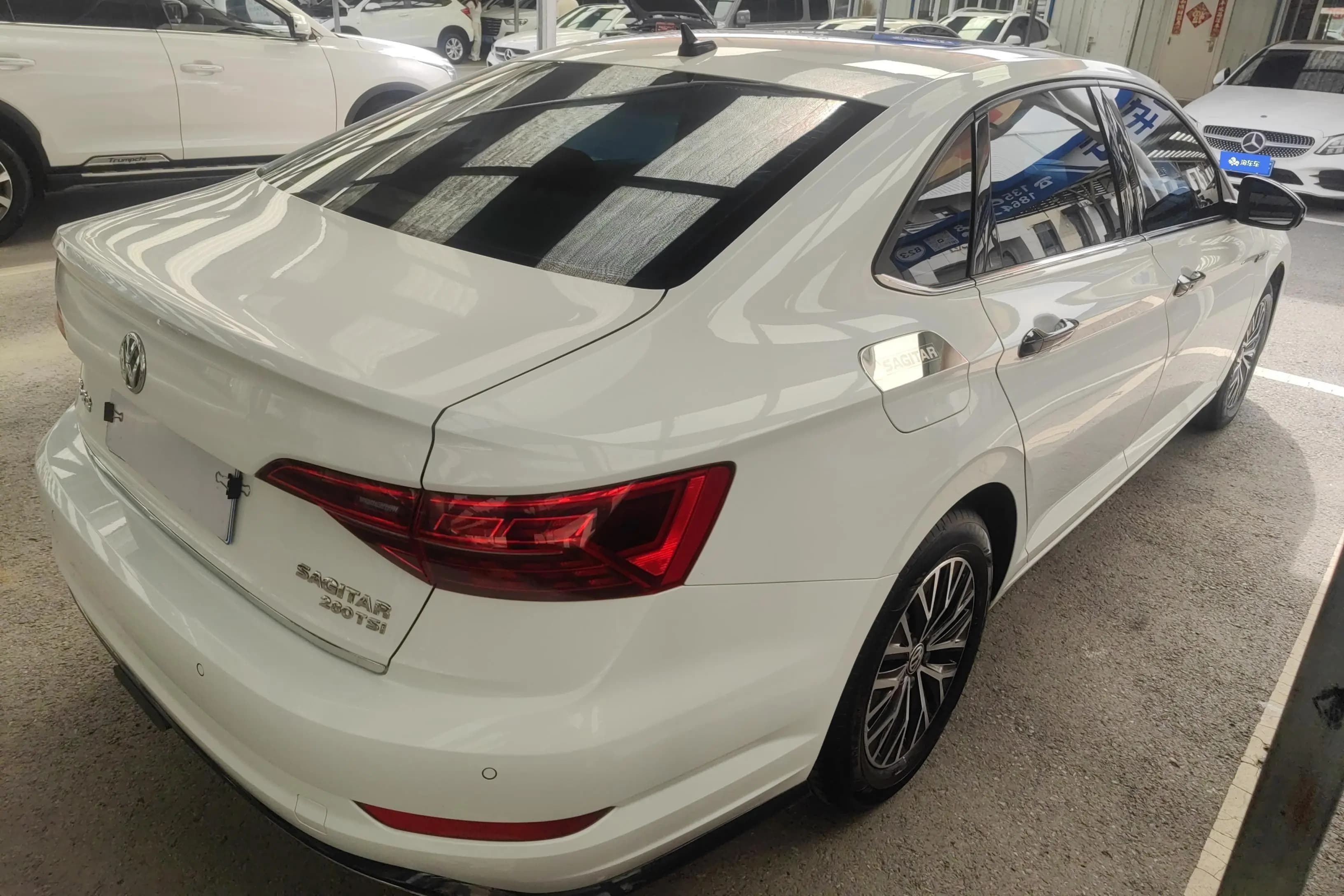 Volkswagen Sagitar 2021 г. 59612 км. — фото 3
