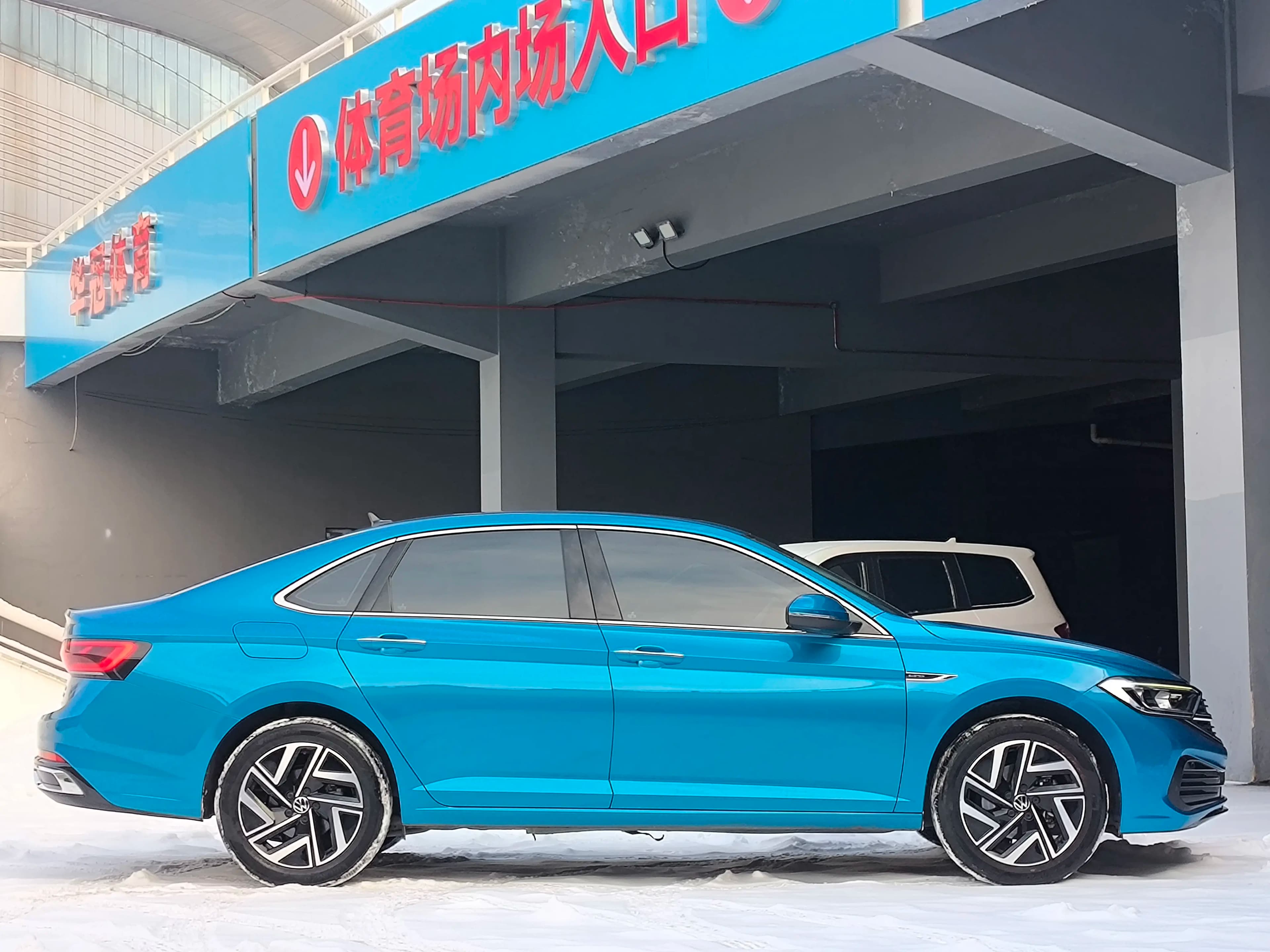 Volkswagen Sagitar 2022 г. 17138 км. — фото 6