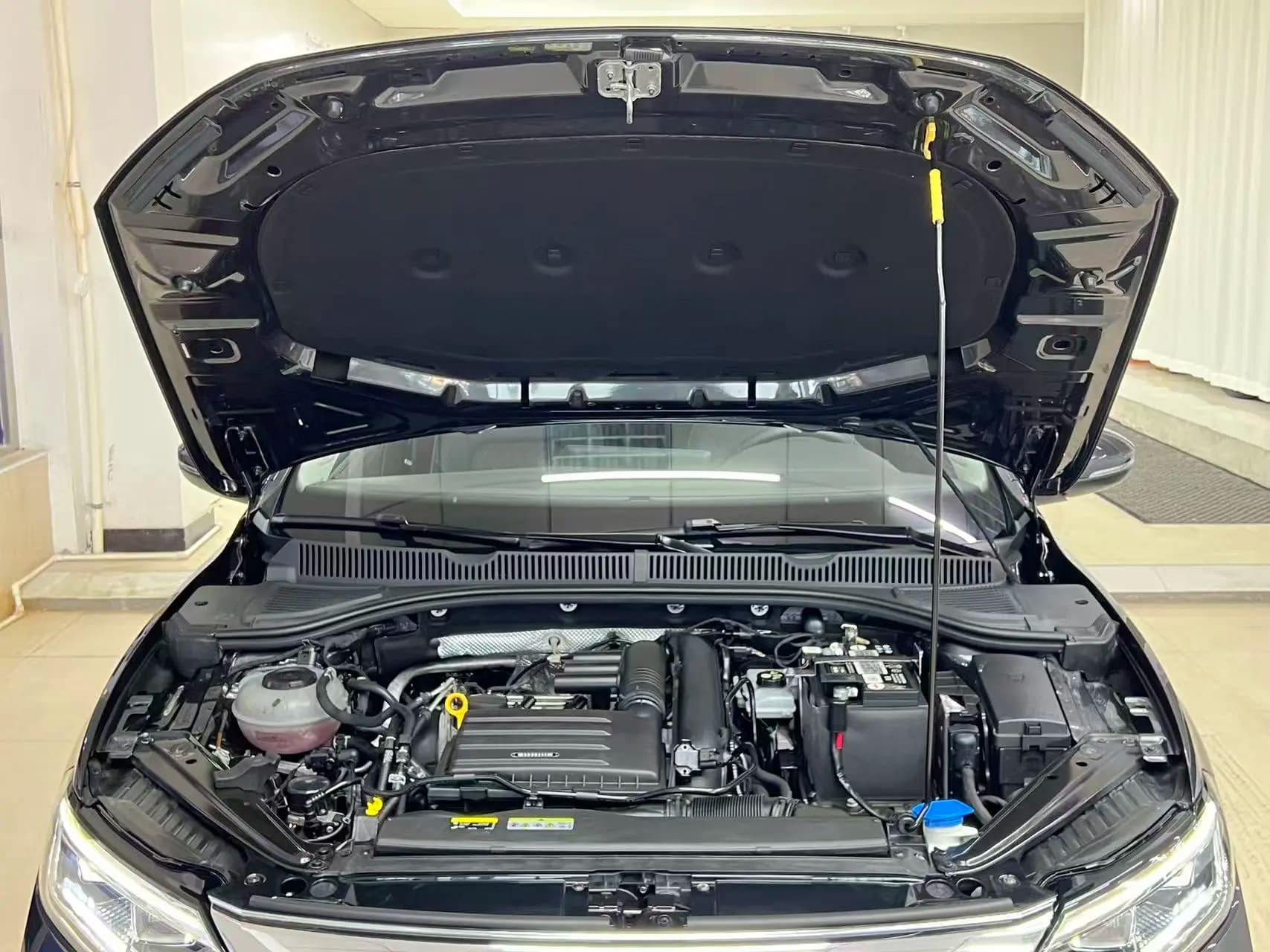 Volkswagen Sagitar 2022 г. 27140 км. — фото 7