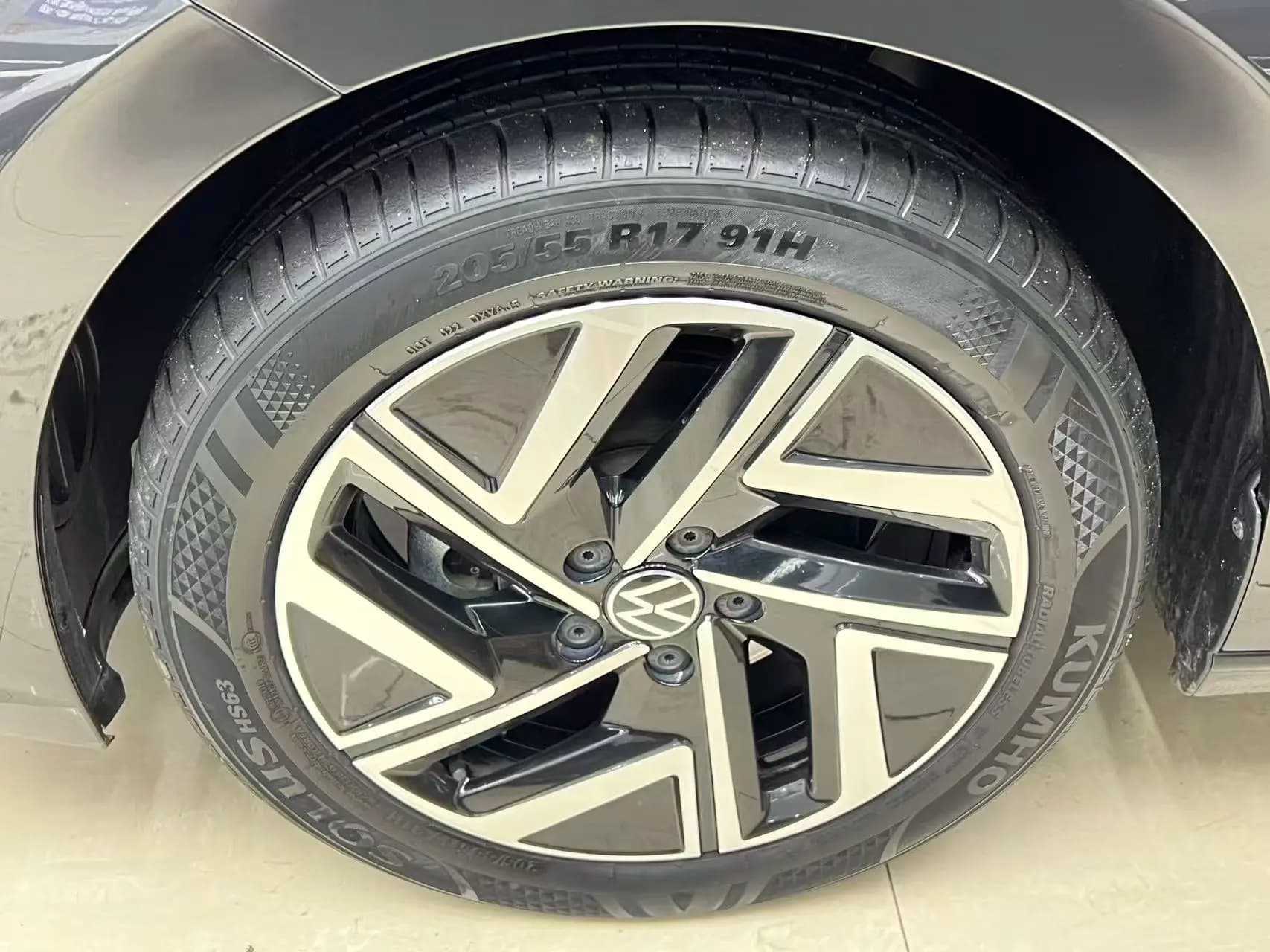 Volkswagen Sagitar 2022 г. 27140 км. — фото 9