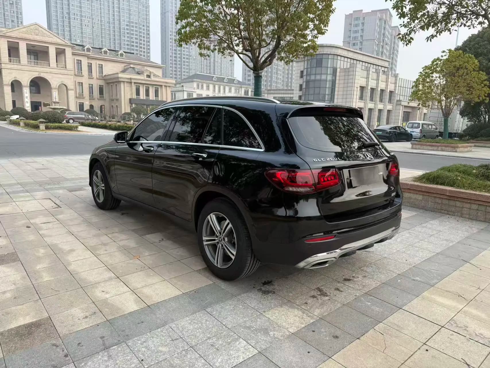 Mercedes-Benz GLC 2021 г. 70065 км. — фото 4