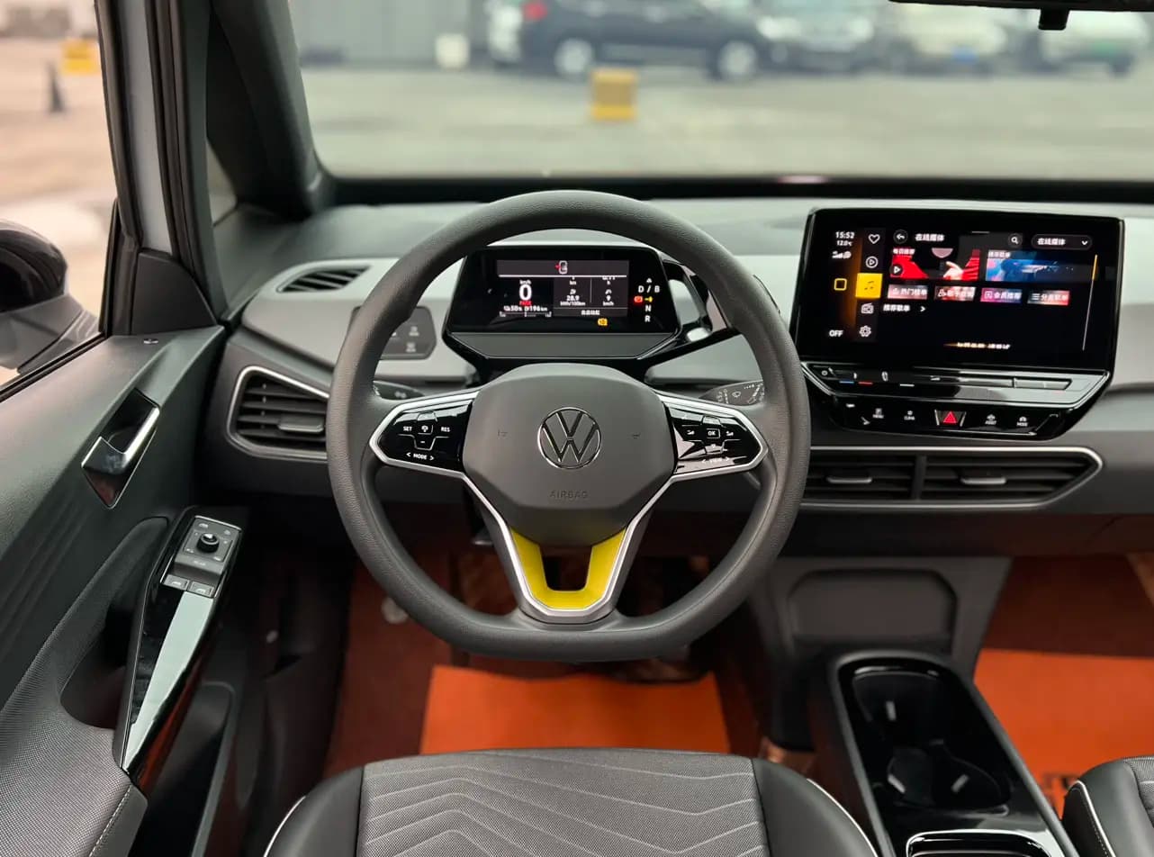 Volkswagen ID.3 2022 г. 33000 км. — фото 14