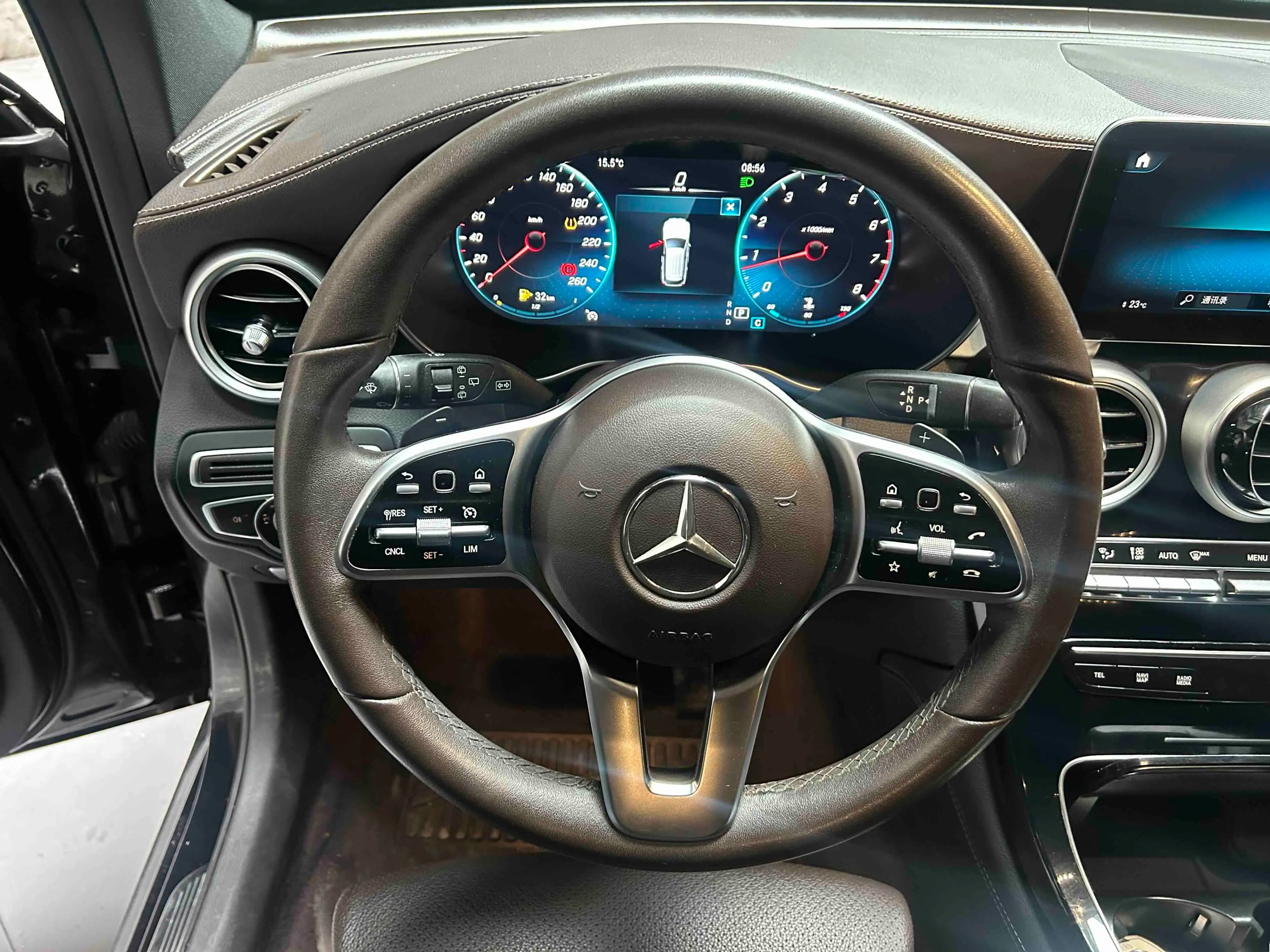 Mercedes-Benz GLC 2021 г. 43066 км. — фото 15