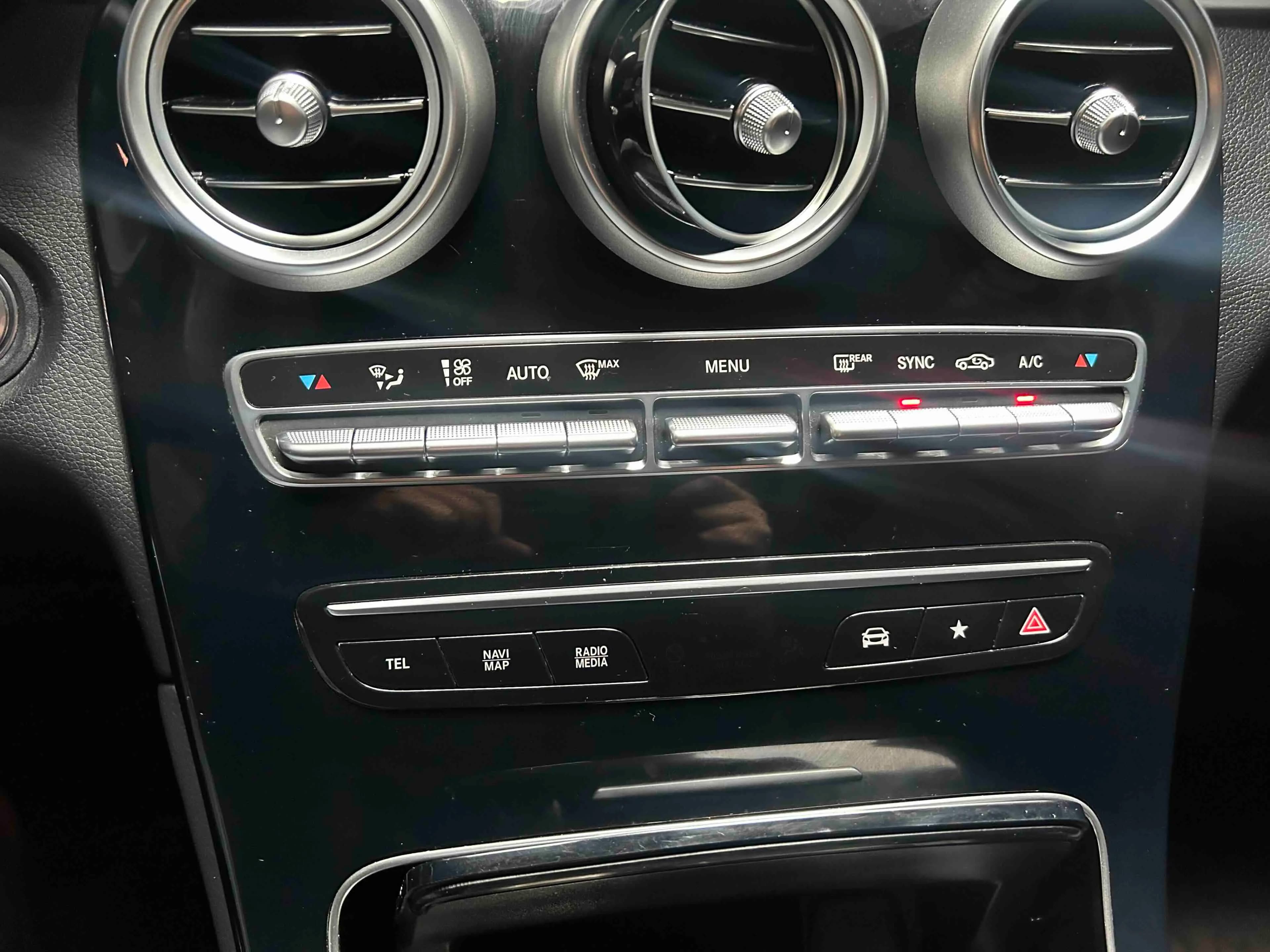 Mercedes-Benz GLC 2021 г. 43066 км. — фото 9