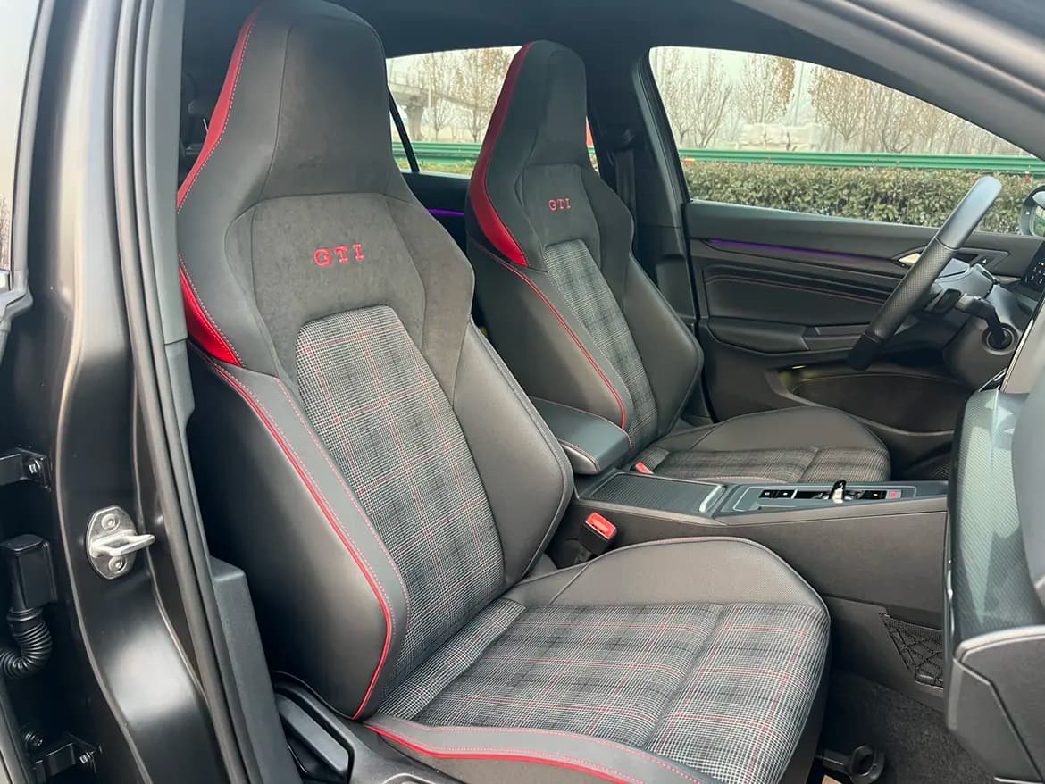 Volkswagen Golf GTI 2023 г. 50106 км. — фото 14