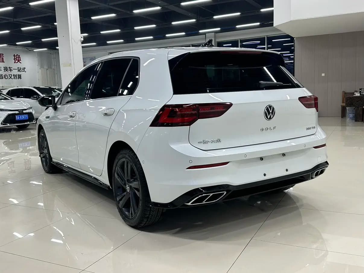 Volkswagen Golf 2021 г. 62098 км. — фото 4