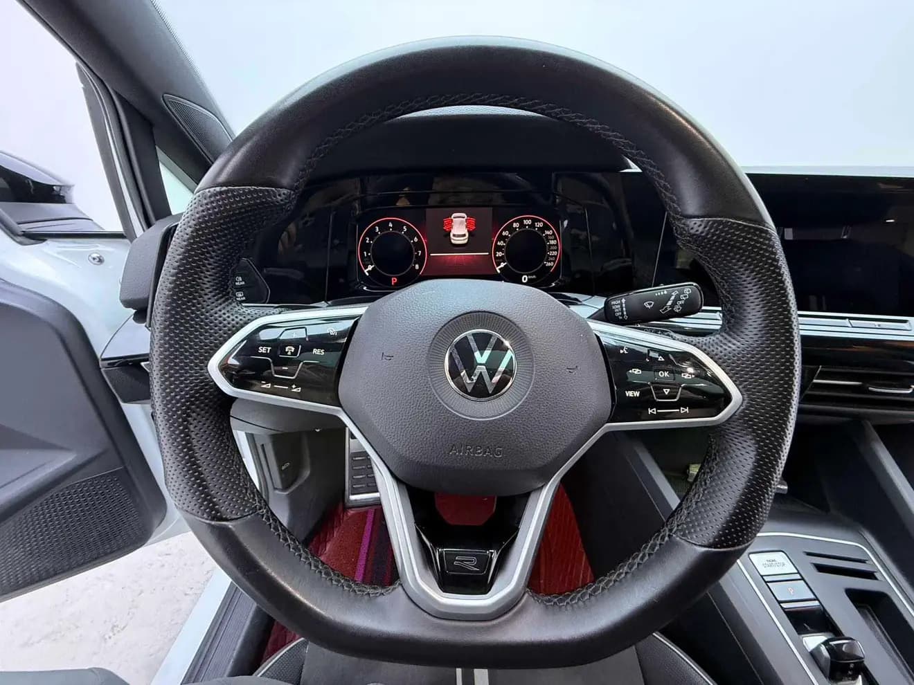 Volkswagen Golf 2021 г. 50100 км. — фото 15