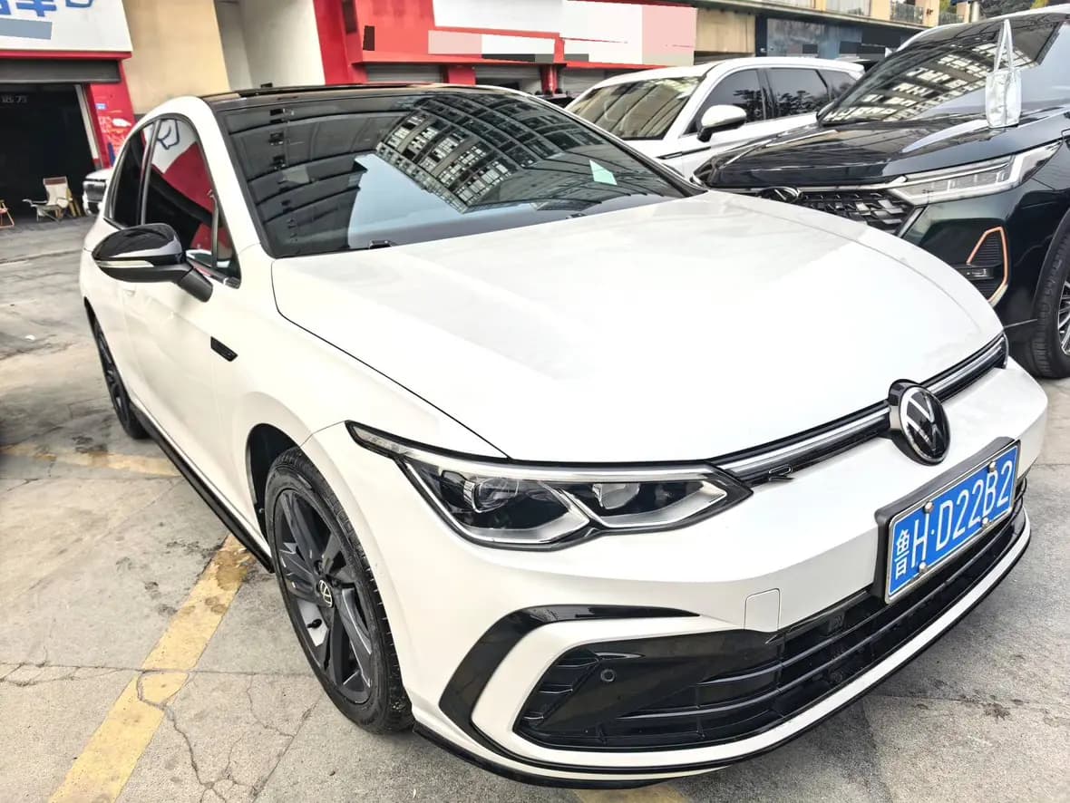 Volkswagen Golf 2022 г. 30101 км. — фото 3