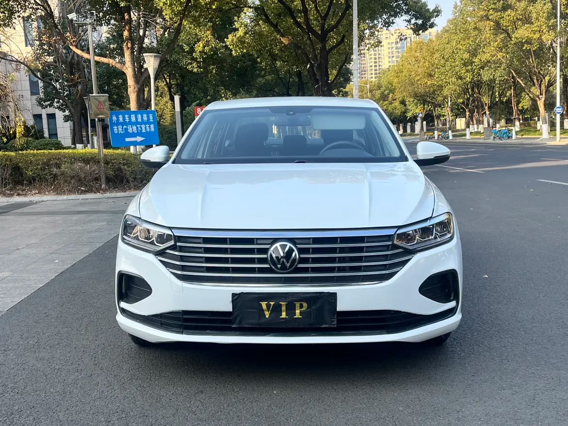 Volkswagen Lavida 2023 г. 36000 км. — фото 2