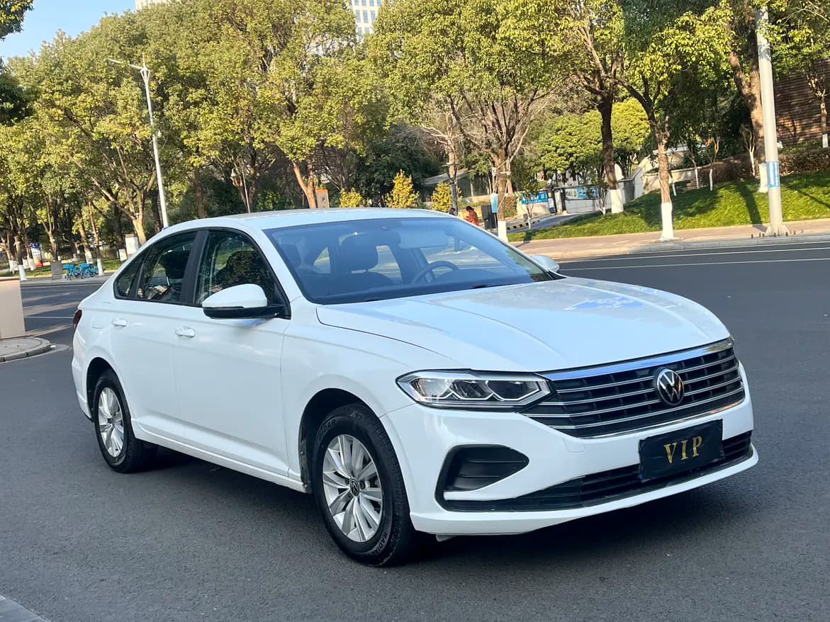 Volkswagen Lavida 2023 г. 36000 км. — фото 3