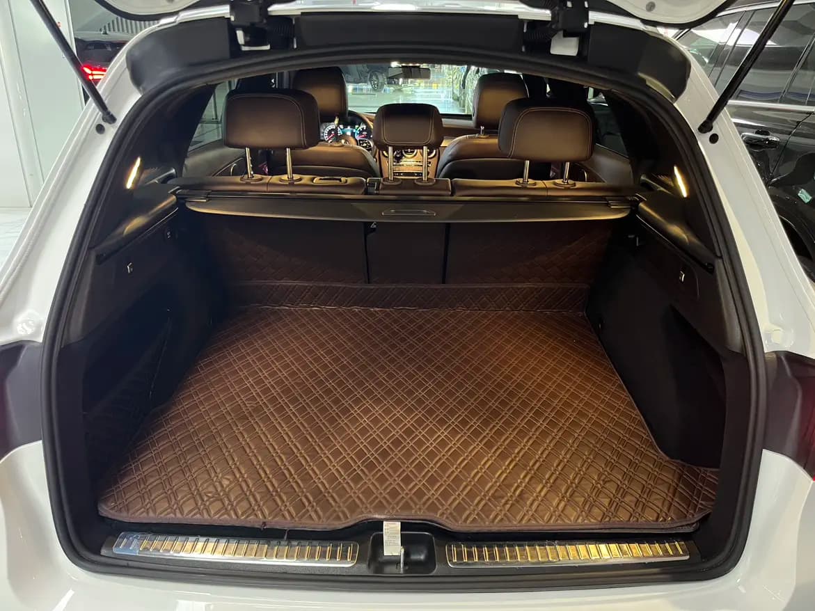 Mercedes-Benz GLC 2022 г. 93168 км. — фото 32