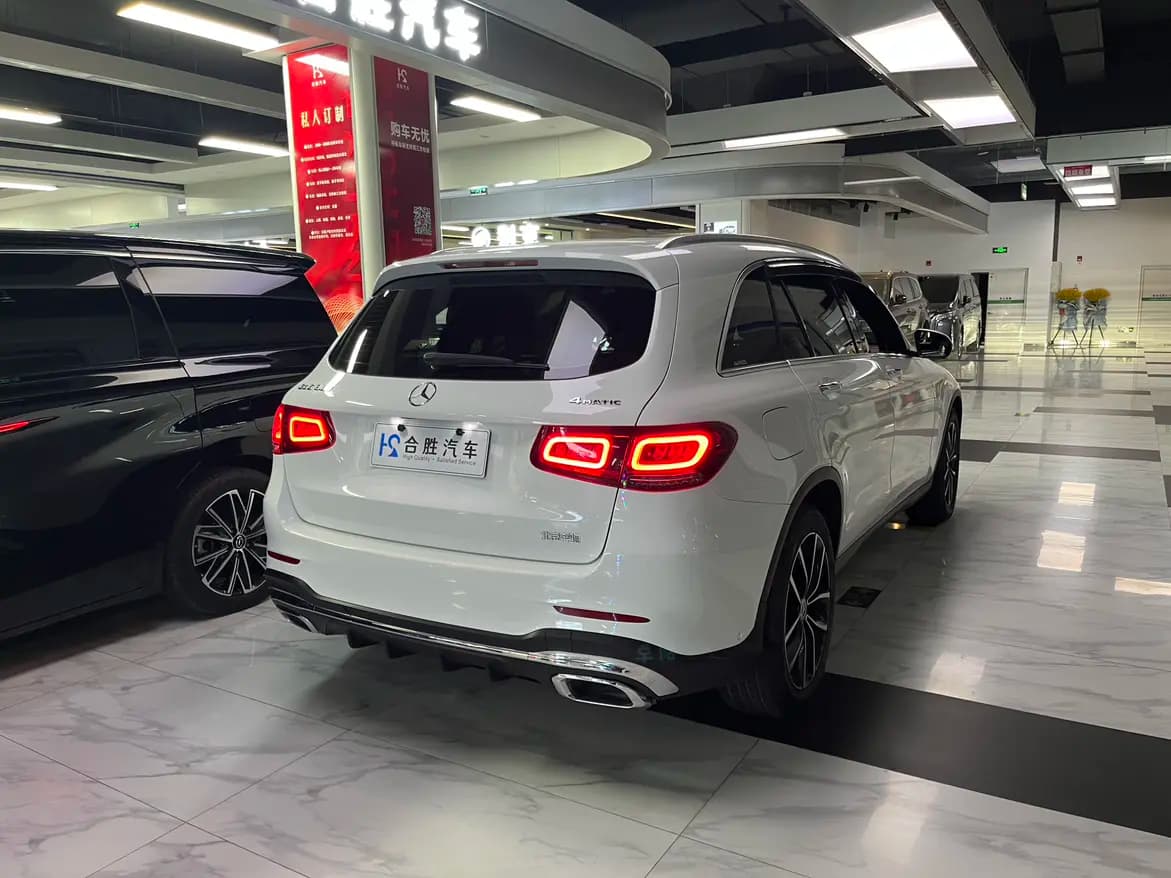 Mercedes-Benz GLC 2022 г. 93168 км. — фото 7