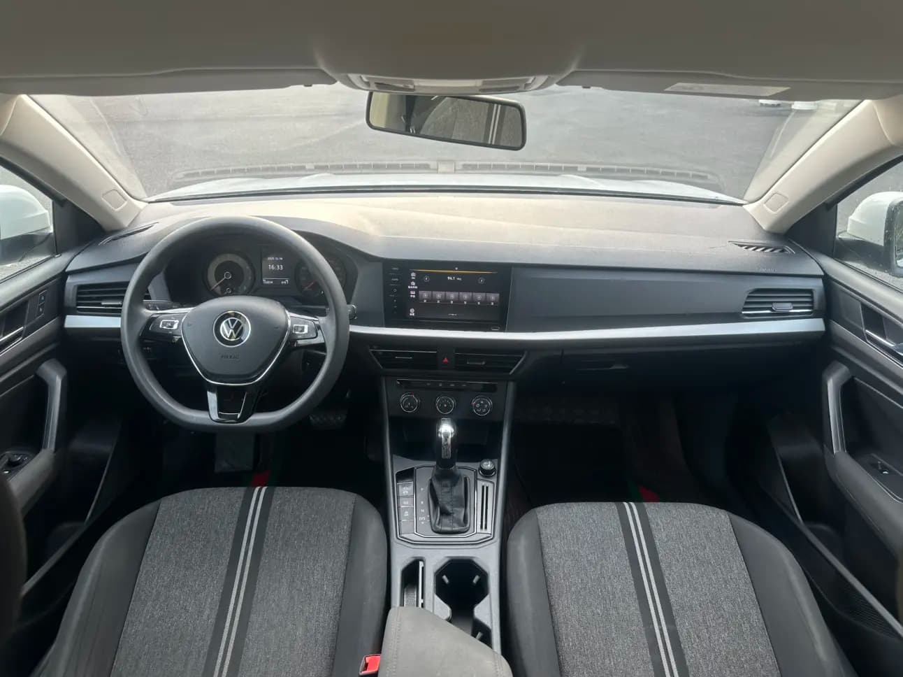 Volkswagen Lavida 2021 г. 80000 км. — фото 6