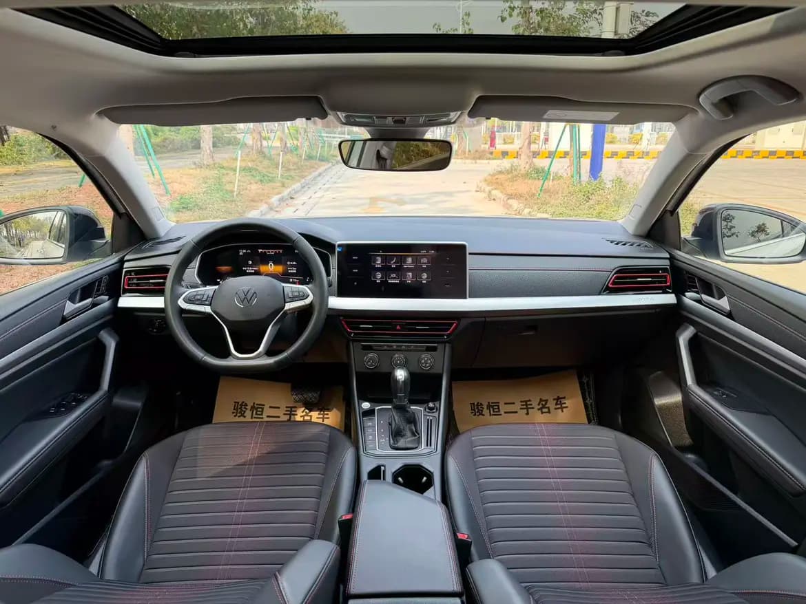 Volkswagen Lavida 2024 г. 10000 км. — фото 15