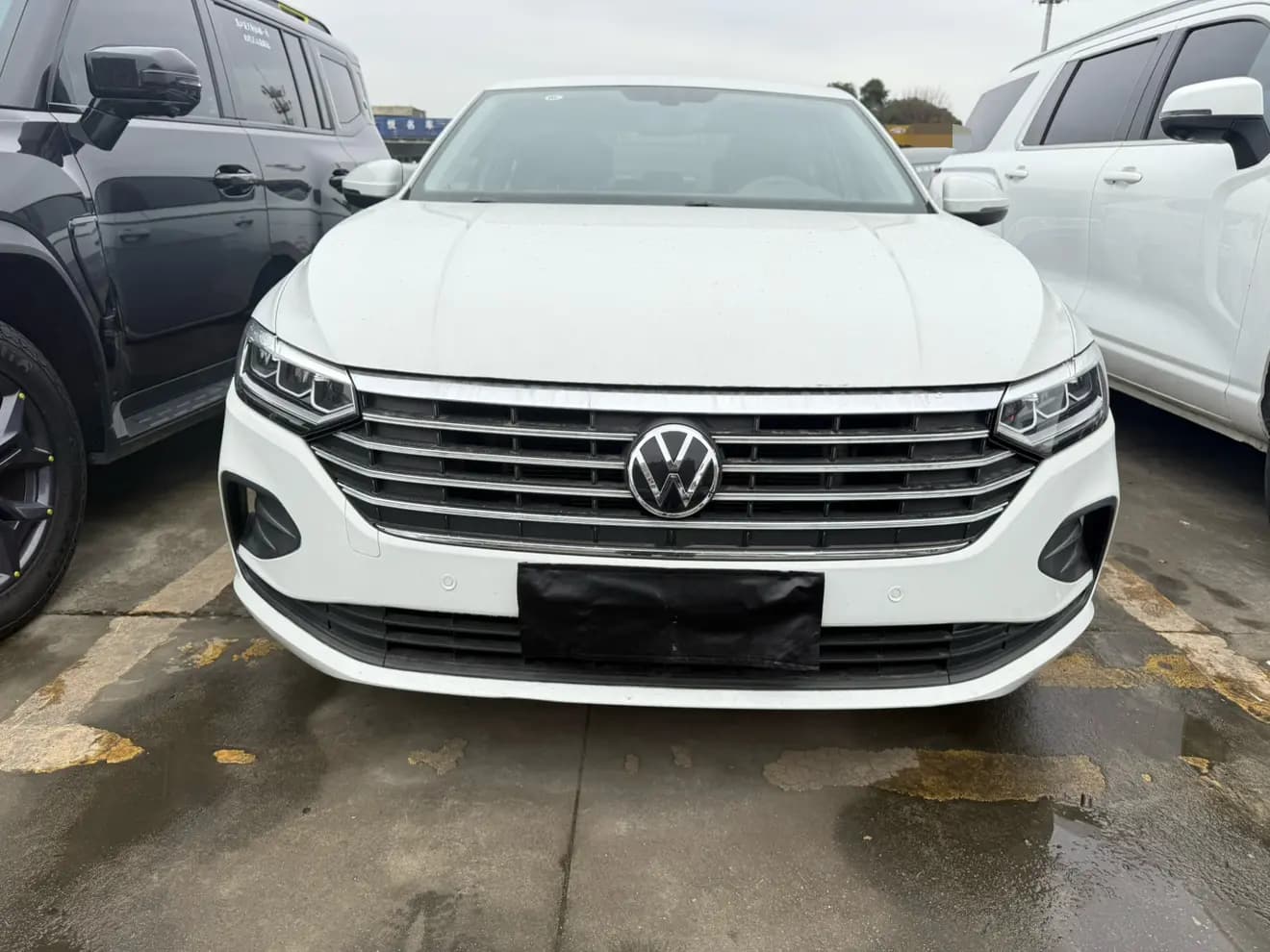 Volkswagen Lavida 2023 г. 60000 км. — фото 2
