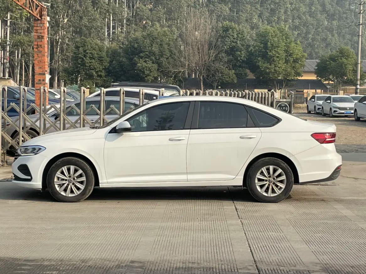 Volkswagen Lavida 2023 г. 87006 км. — фото 3