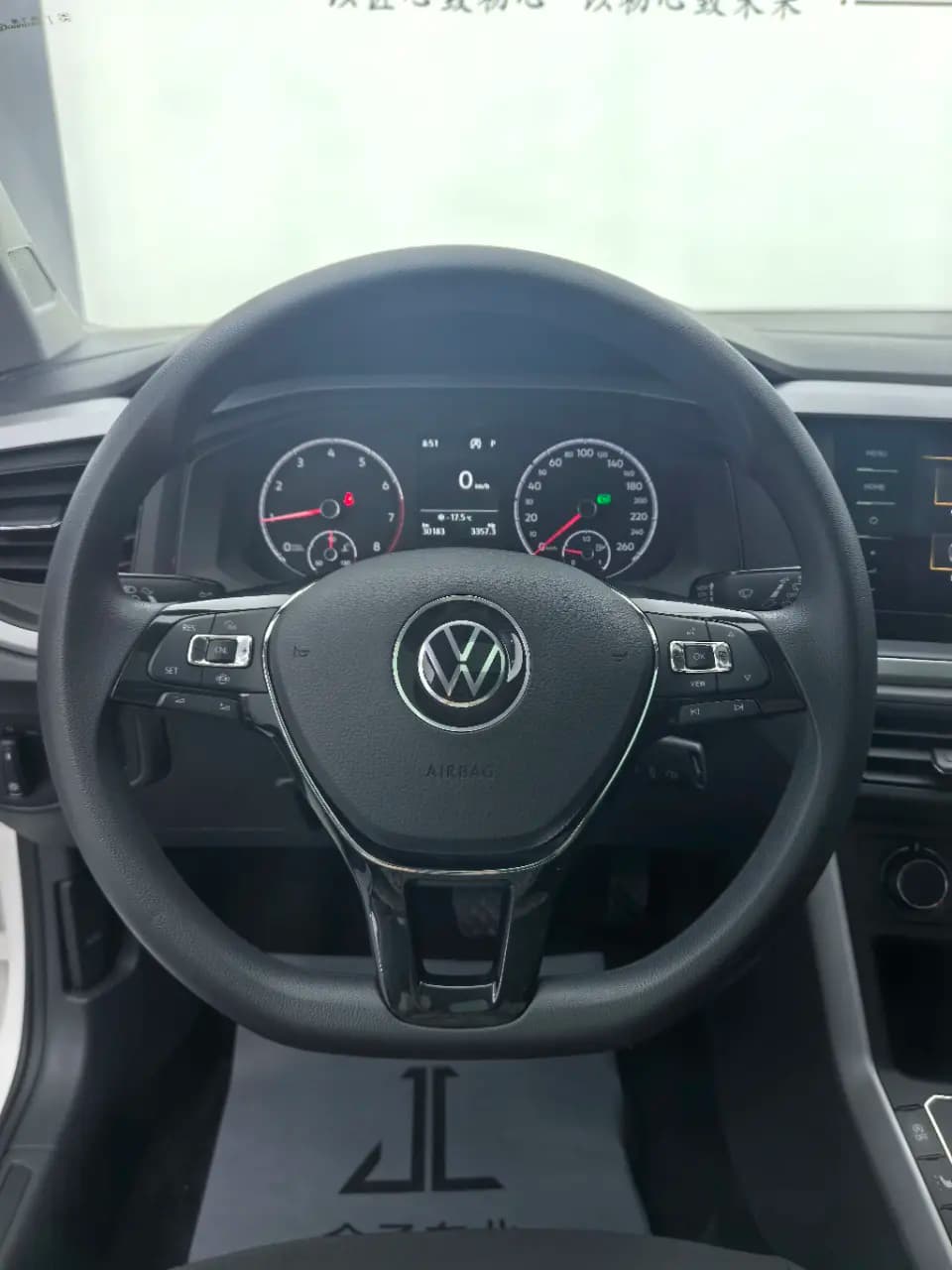 Volkswagen Polo 2021 г. 30045 км. — фото 14
