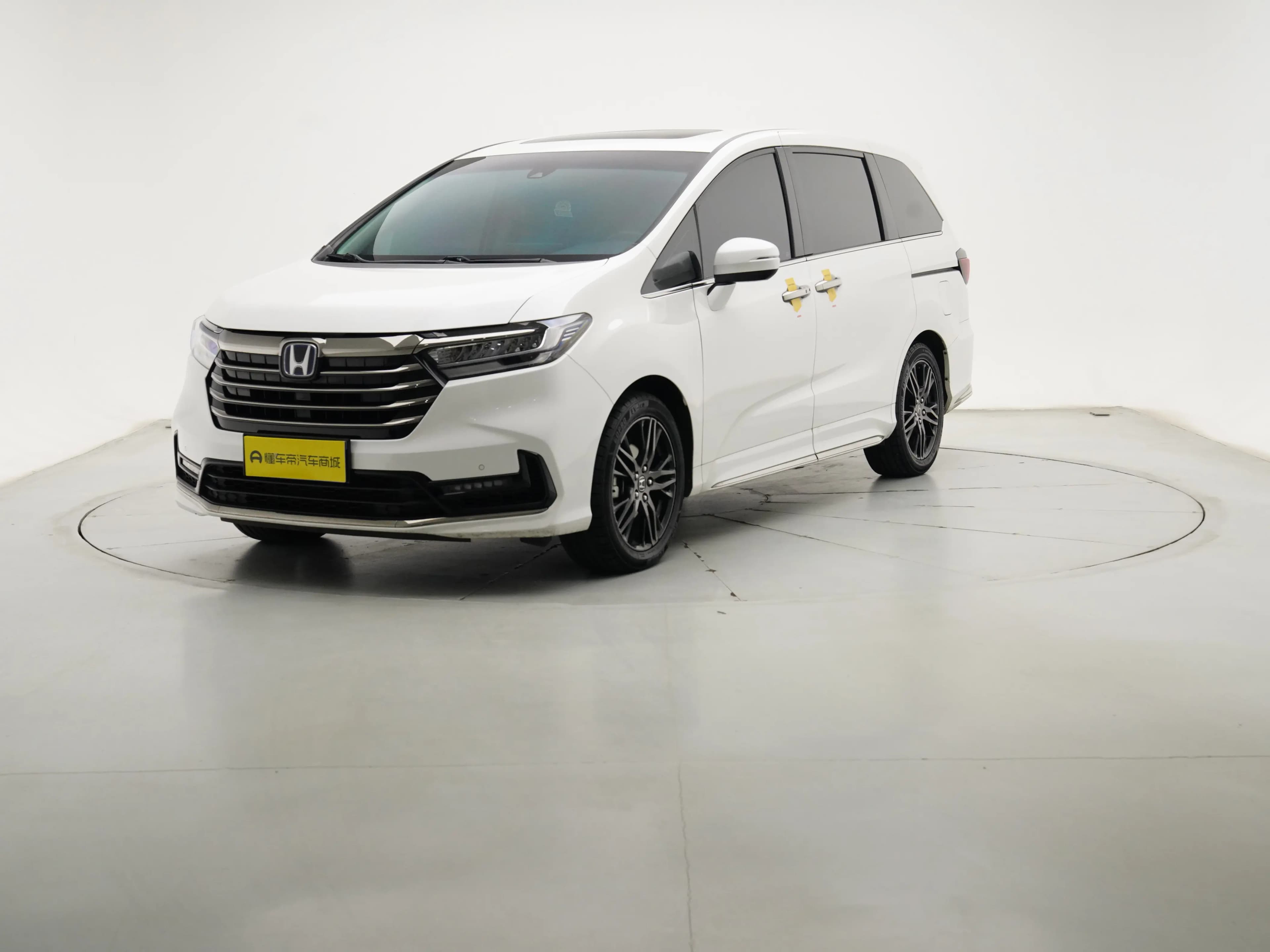 Honda Odyssey 2023 г. 67248 км.