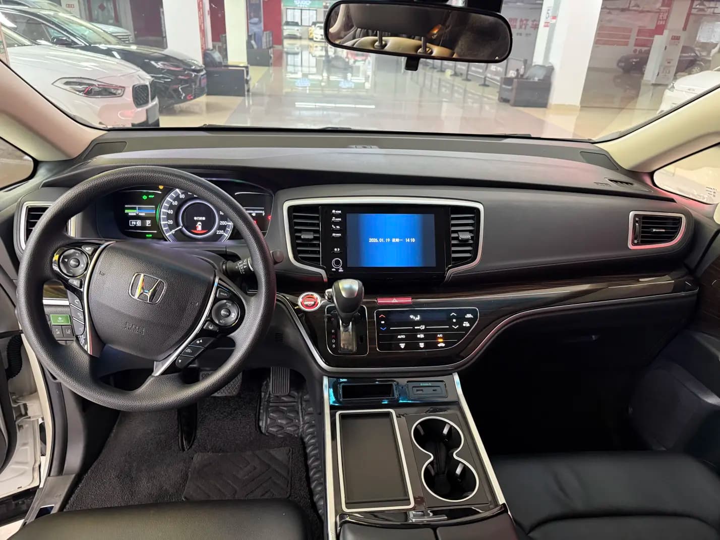 Honda Odyssey 2021 г. 110024 км. — фото 8