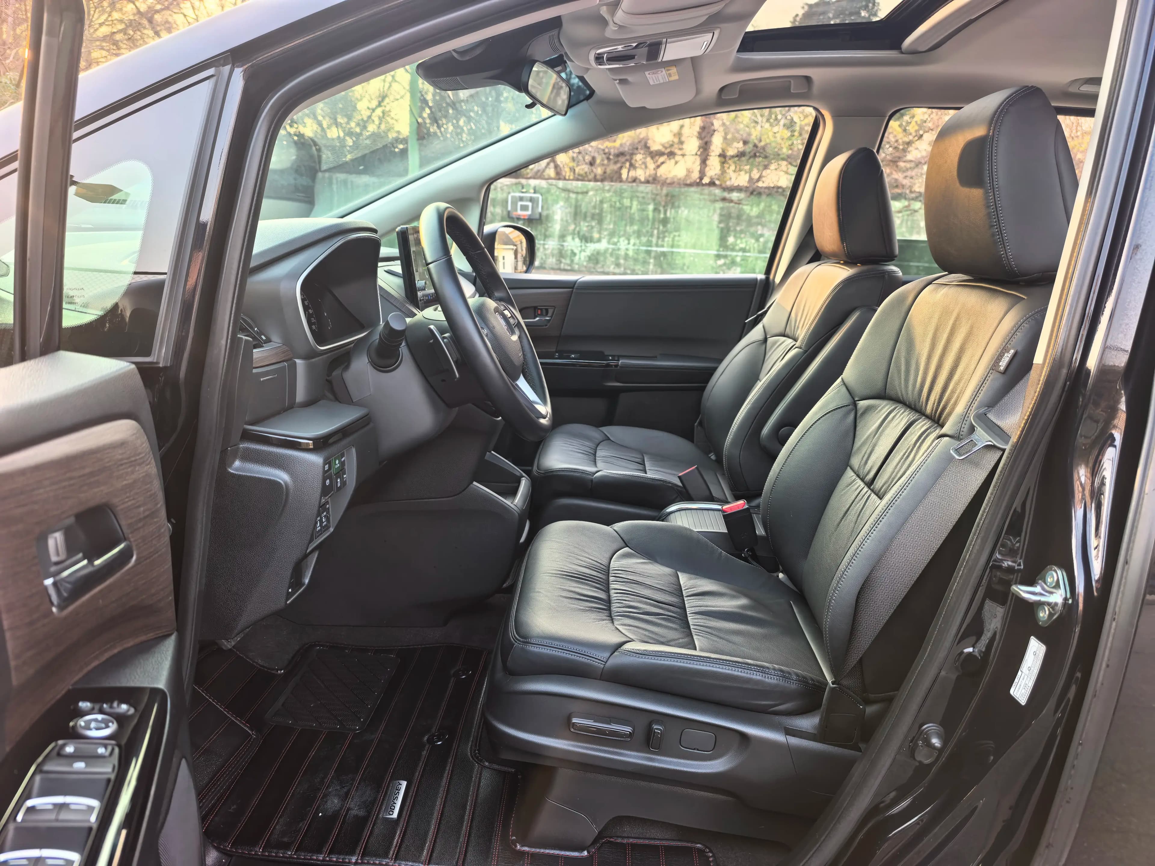 Honda Odyssey 2024 г. 15701 км. — фото 15