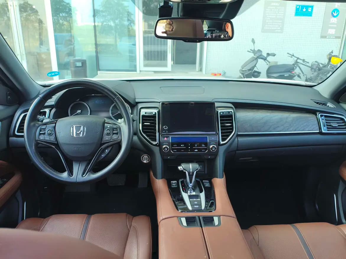 Honda UR-V 2023 г. 45719 км. — фото 7