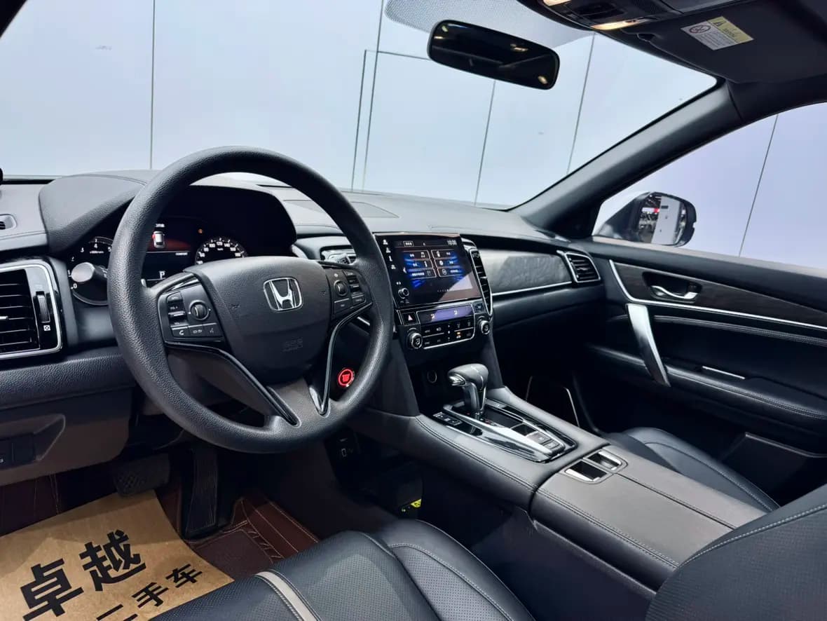 Honda UR-V 2021 г. 57023 км. — фото 16