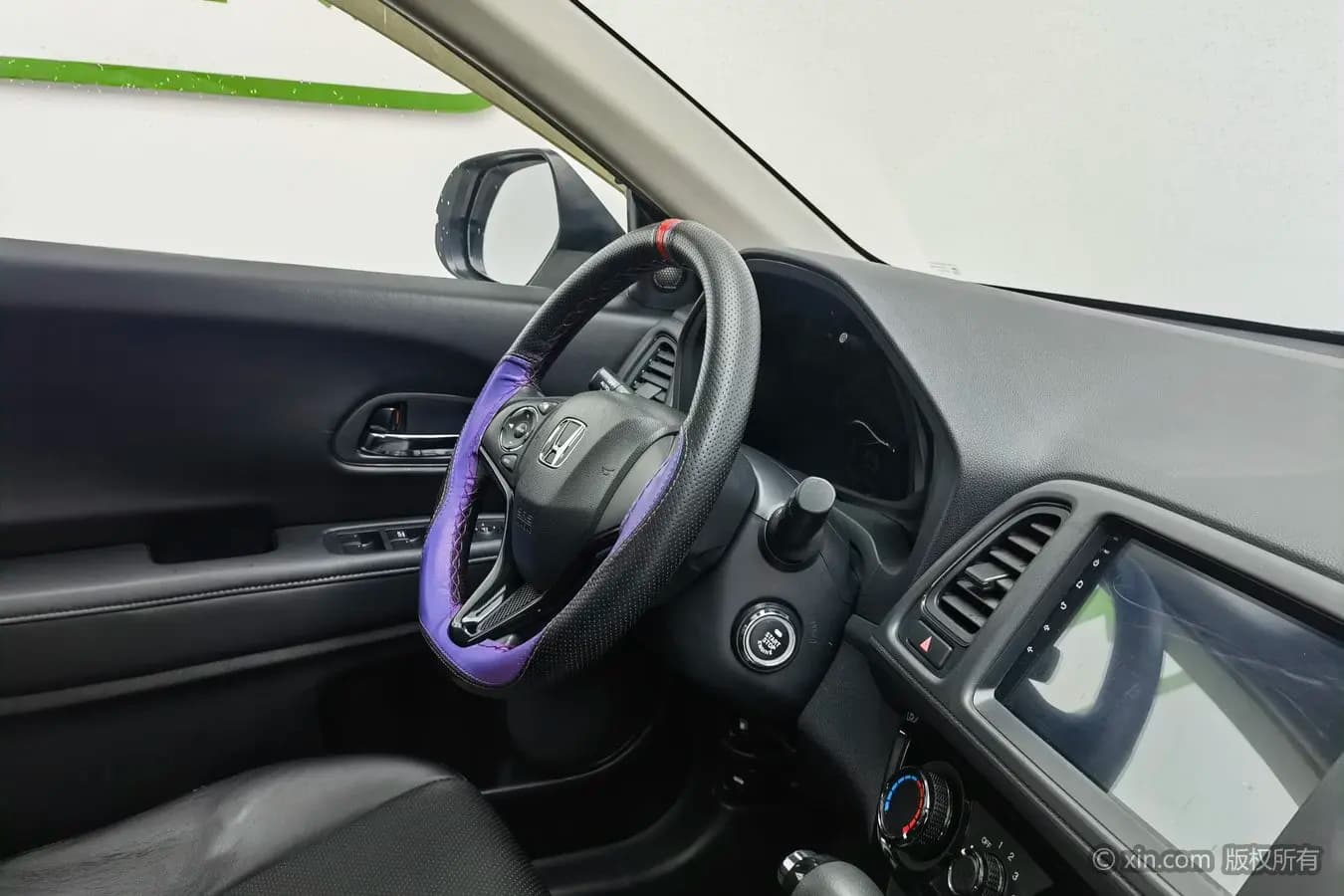 Honda Vezel 2022 г. 36575 км. — фото 6