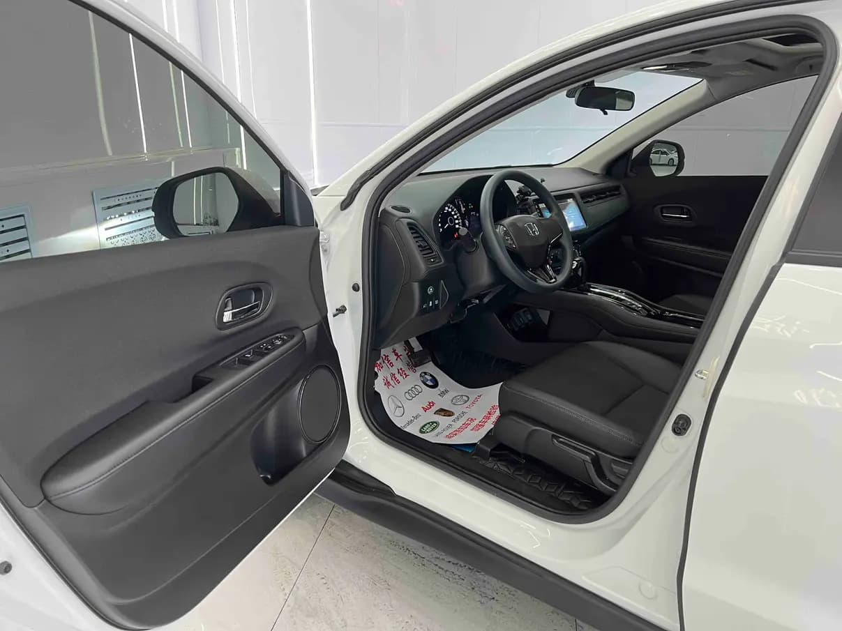 Honda Vezel 2022 г. 24577 км. — фото 10