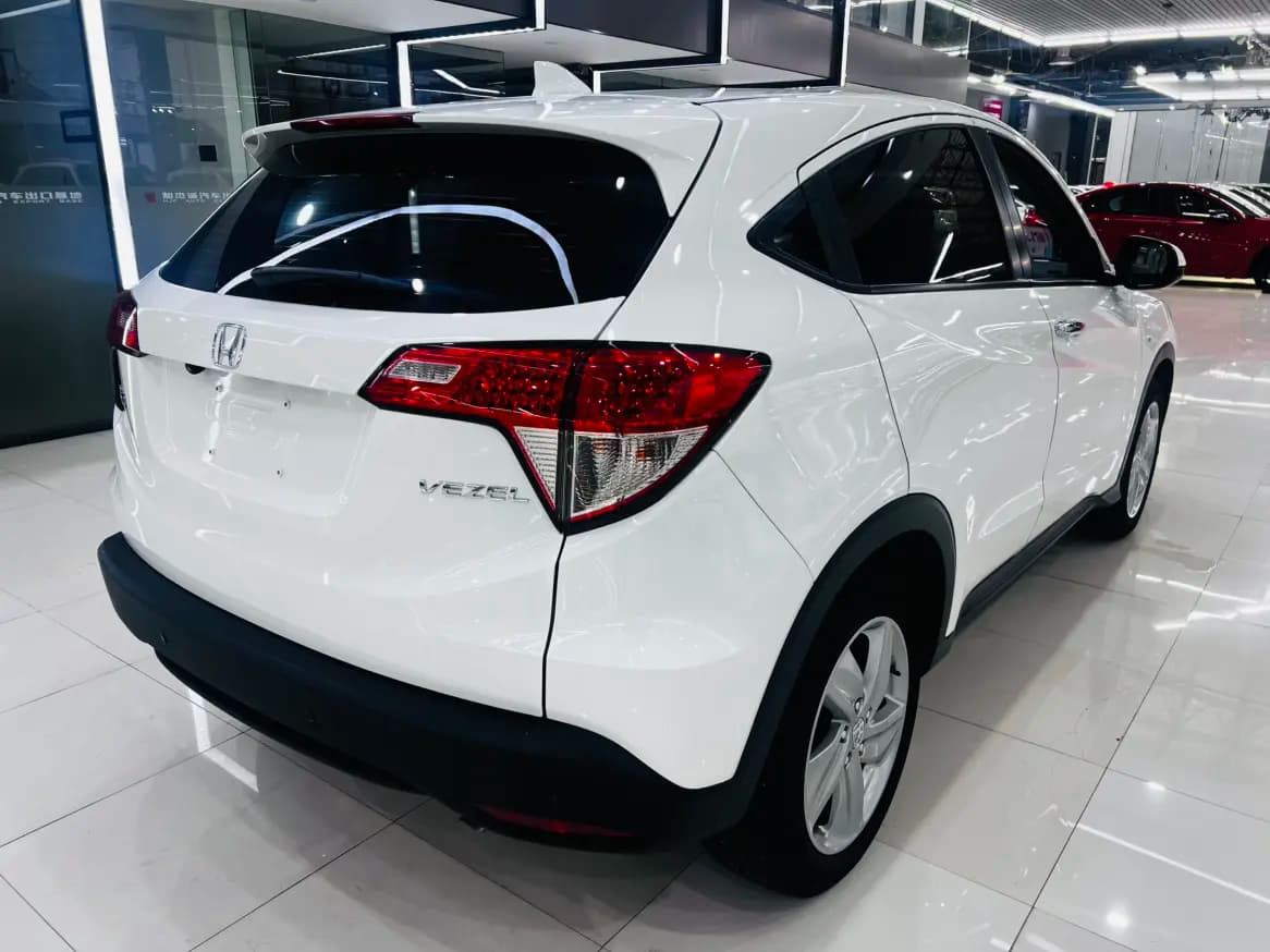 Honda Vezel 2021 г. 28078 км. — фото 3