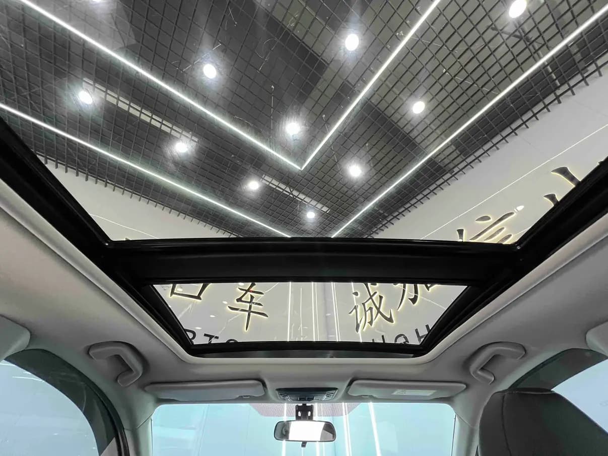 Honda Vezel 2022 г. 35079 км. — фото 11