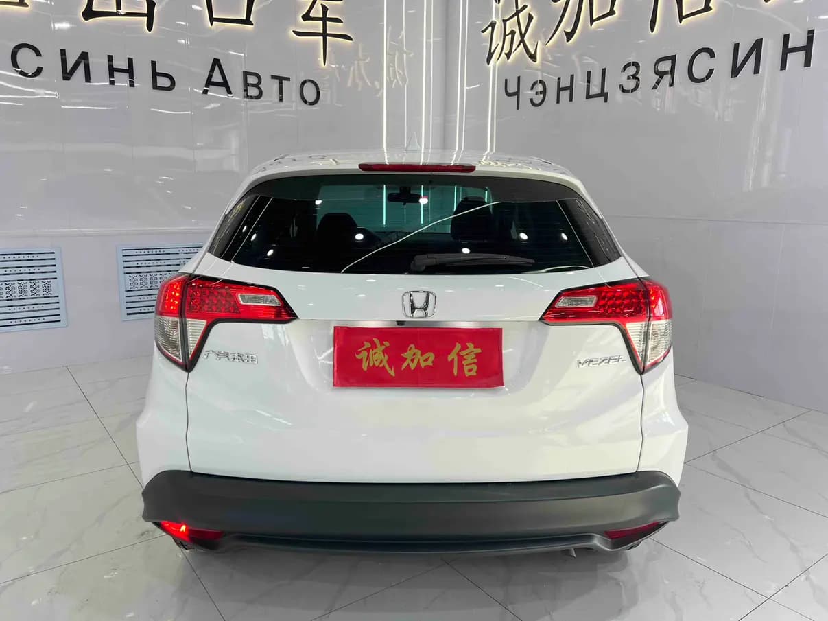 Honda Vezel 2022 г. 35079 км. — фото 5