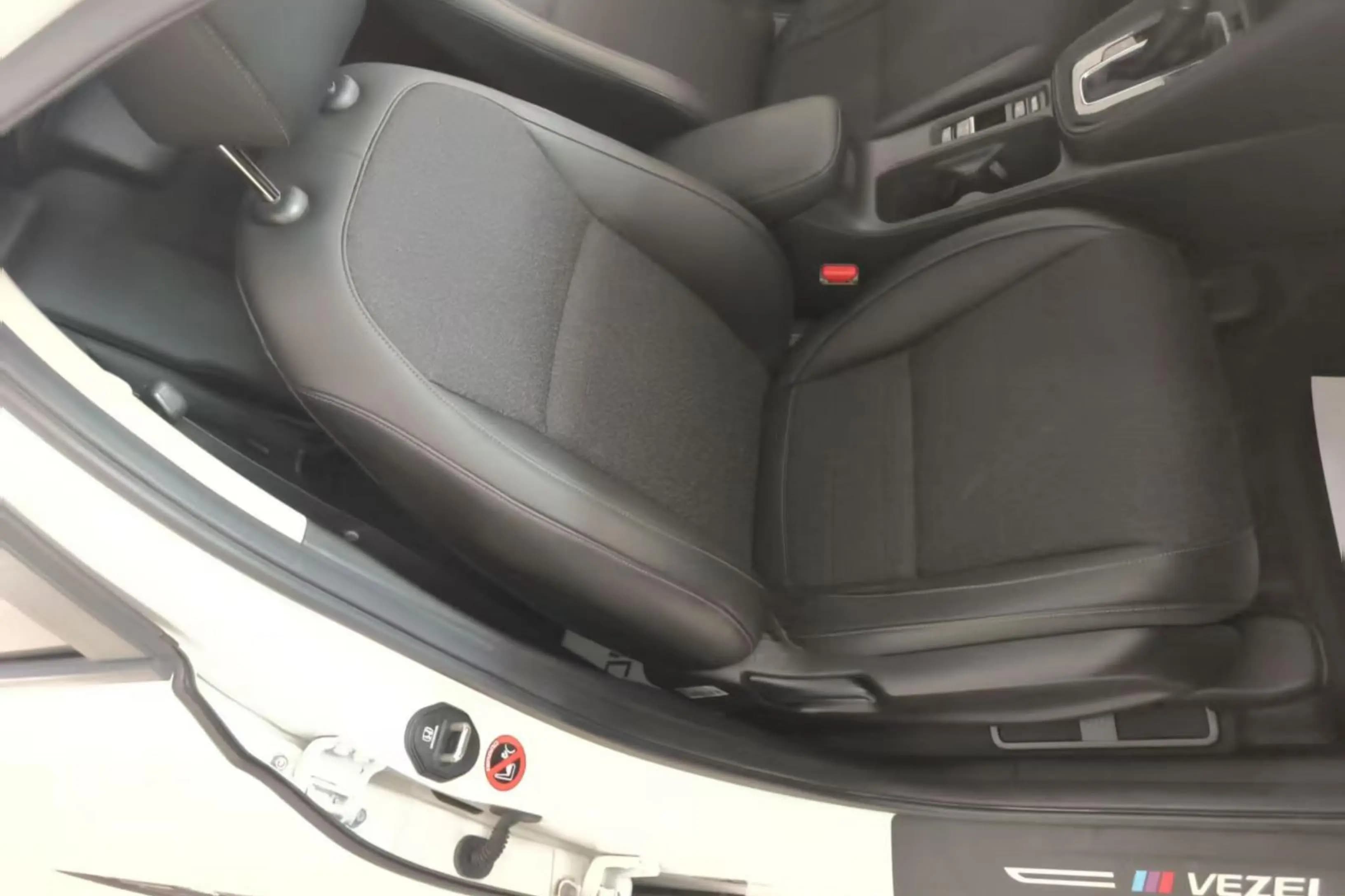 Honda Vezel 2023 г. 88680 км. — фото 13