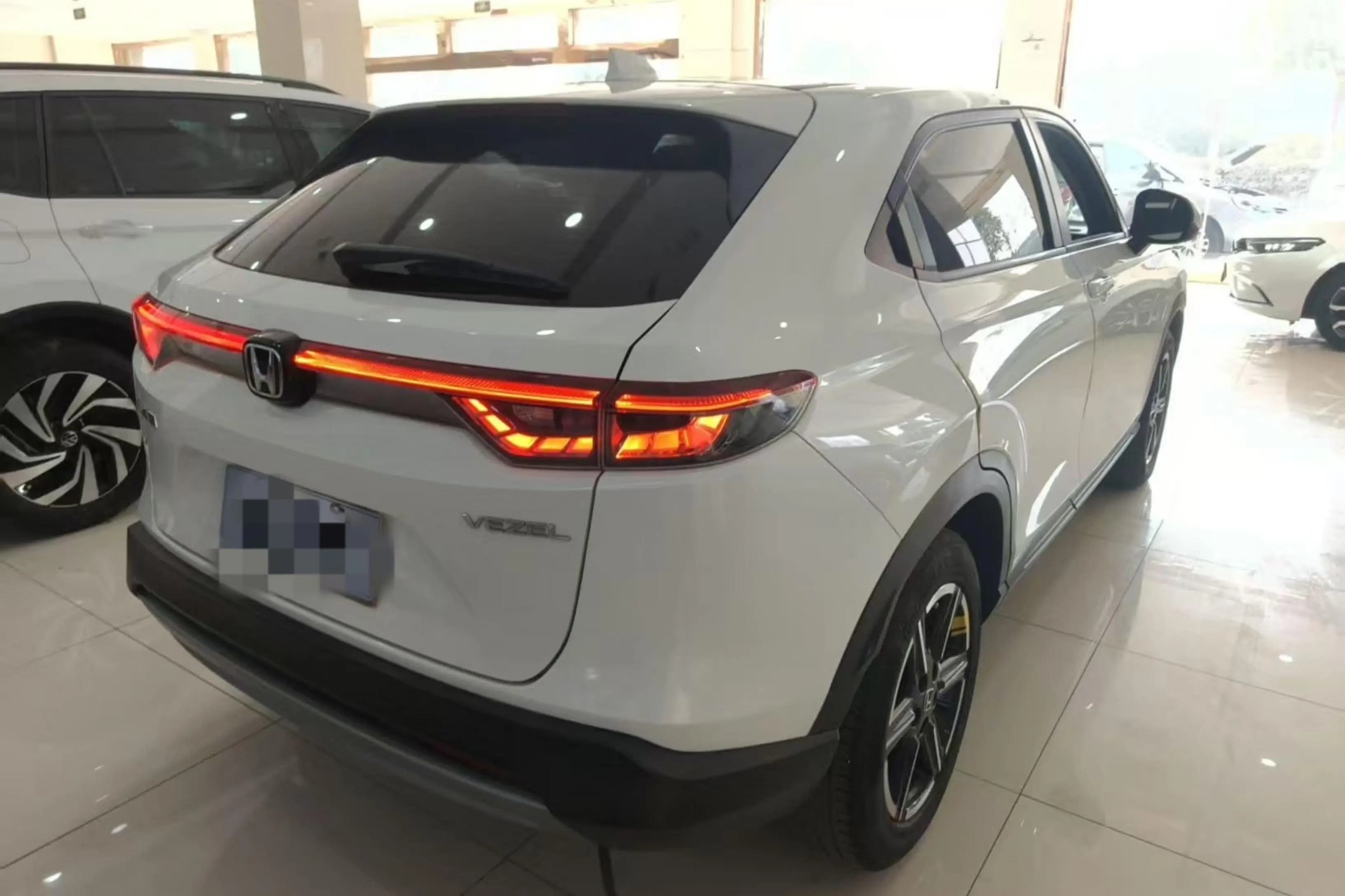 Honda Vezel 2023 г. 88680 км. — фото 3