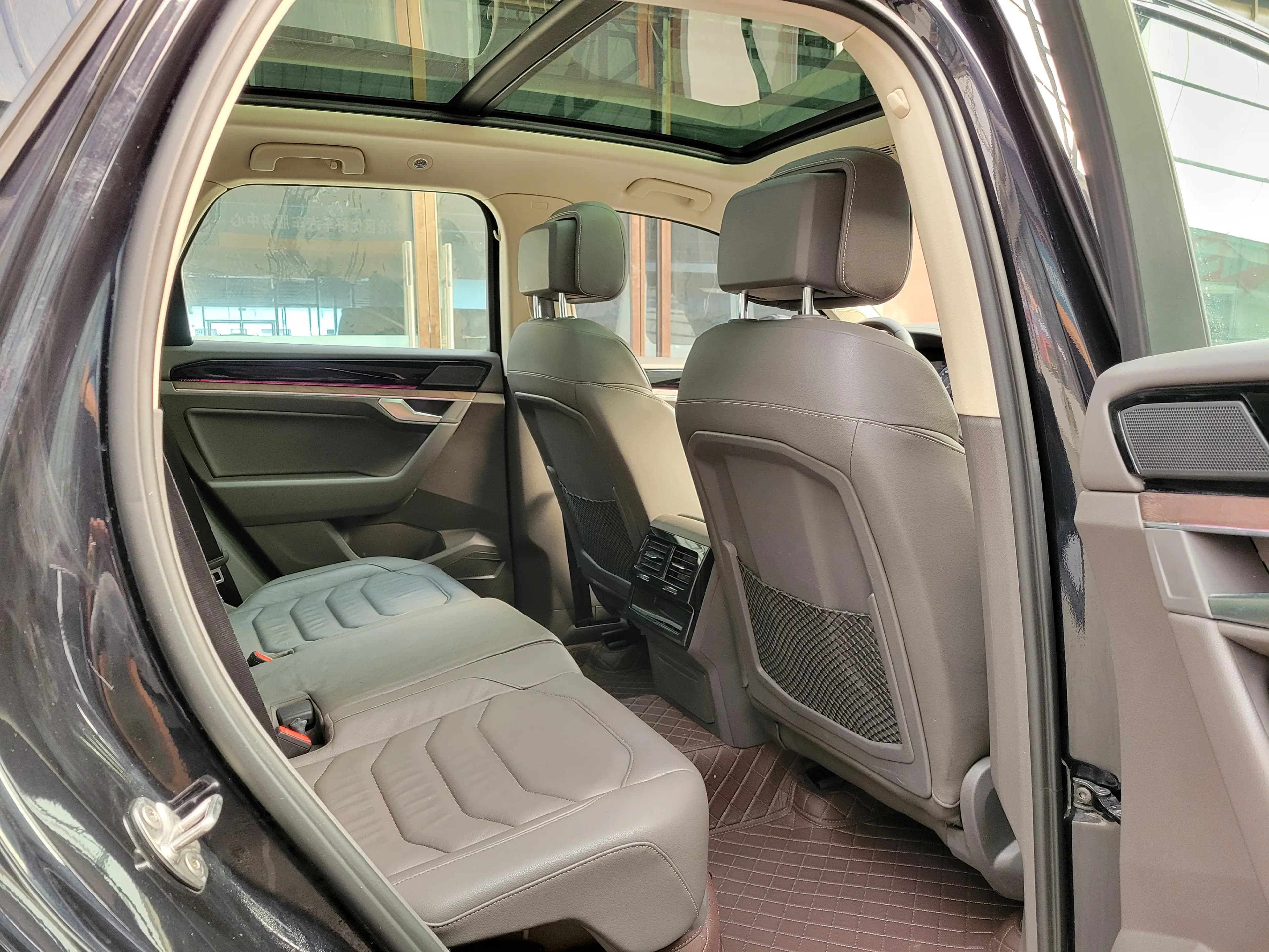 Volkswagen Touareg 2021 г. 147110 км. — фото 13