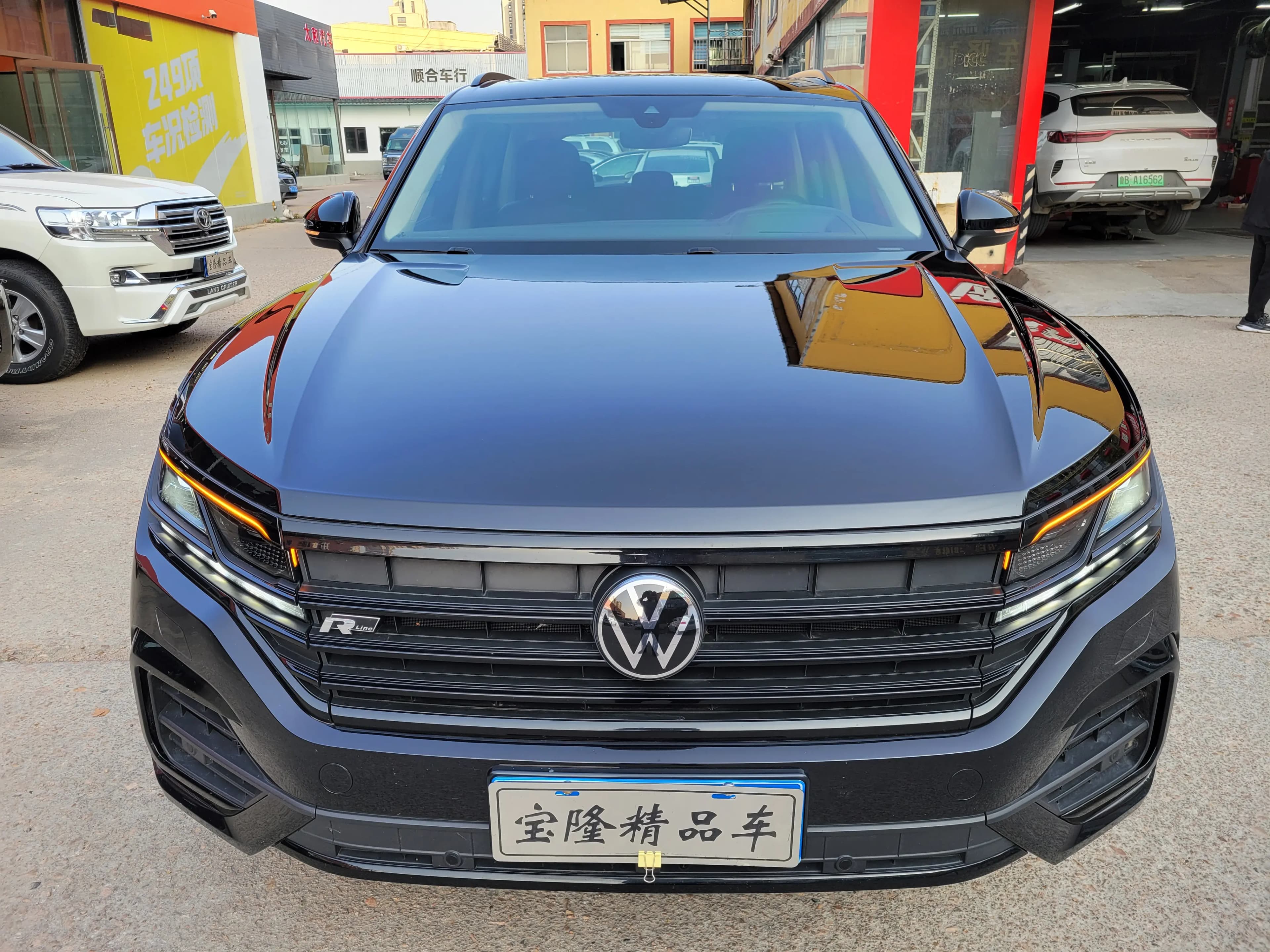 Volkswagen Touareg 2021 г. 147110 км. — фото 8