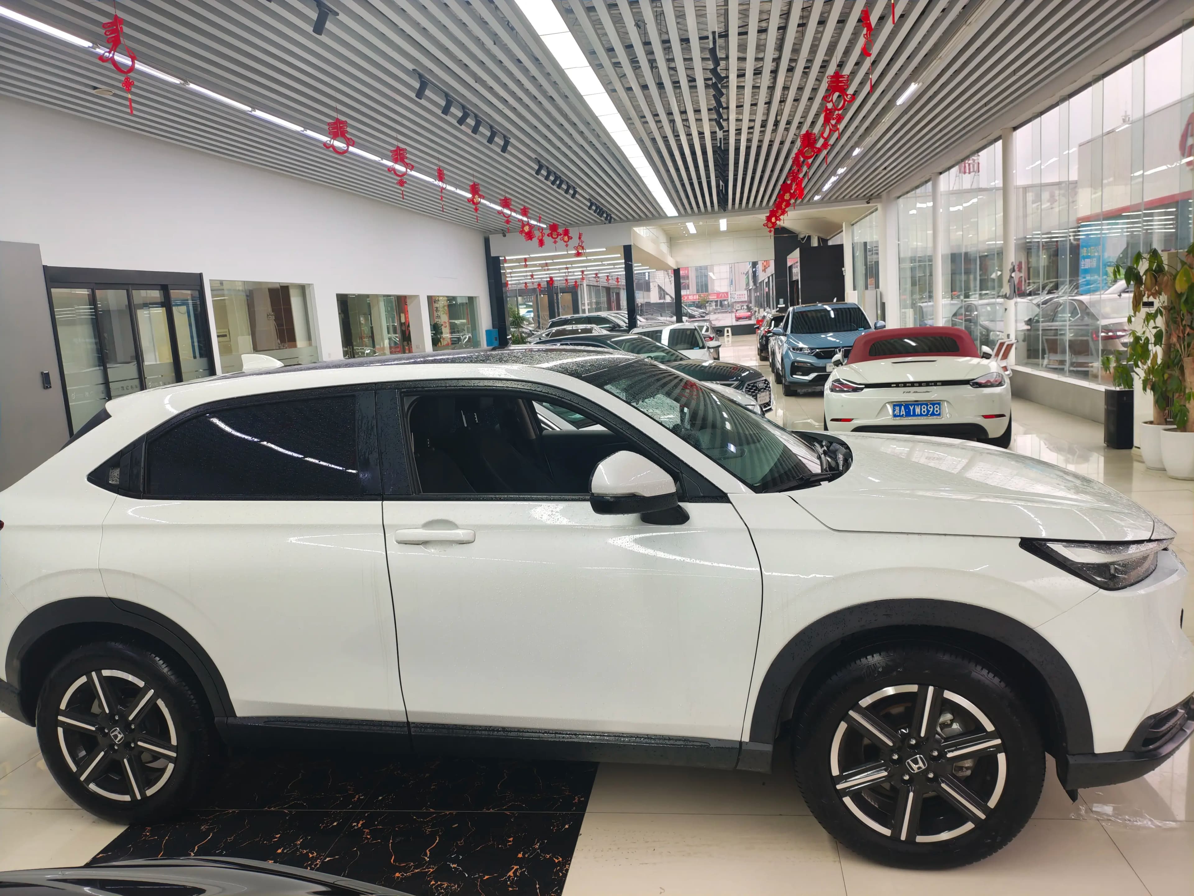 Honda Vezel 2023 г. 18081 км. — фото 4