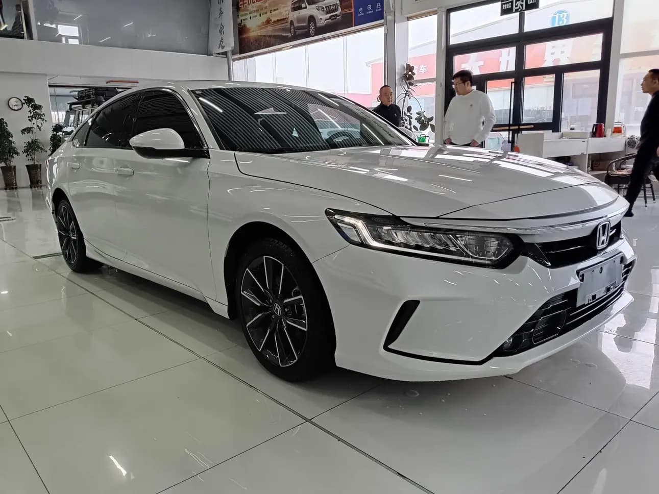 Honda Inspire 2022 г. 22124 км. — фото 3