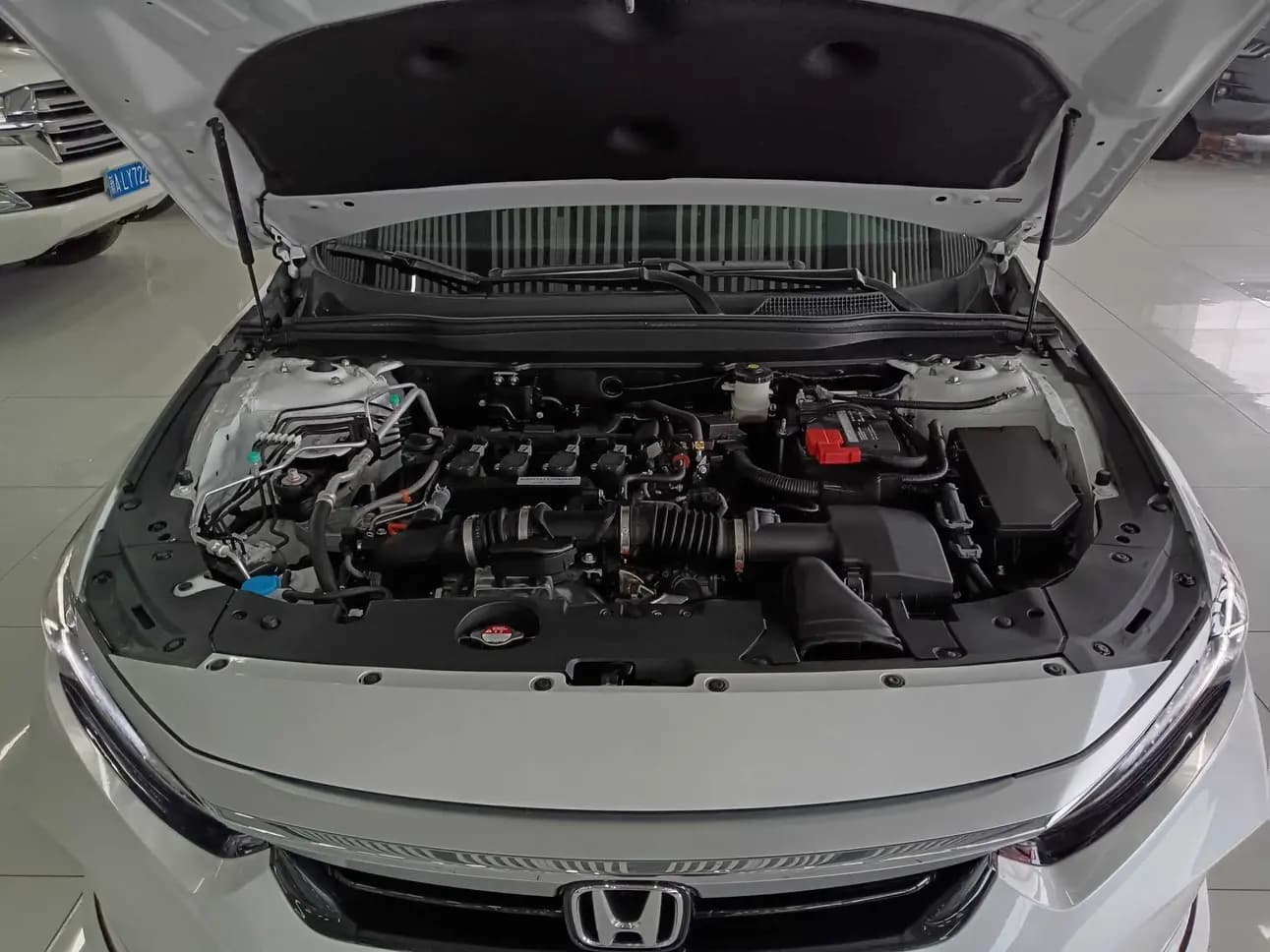 Honda Inspire 2022 г. 22124 км. — фото 8
