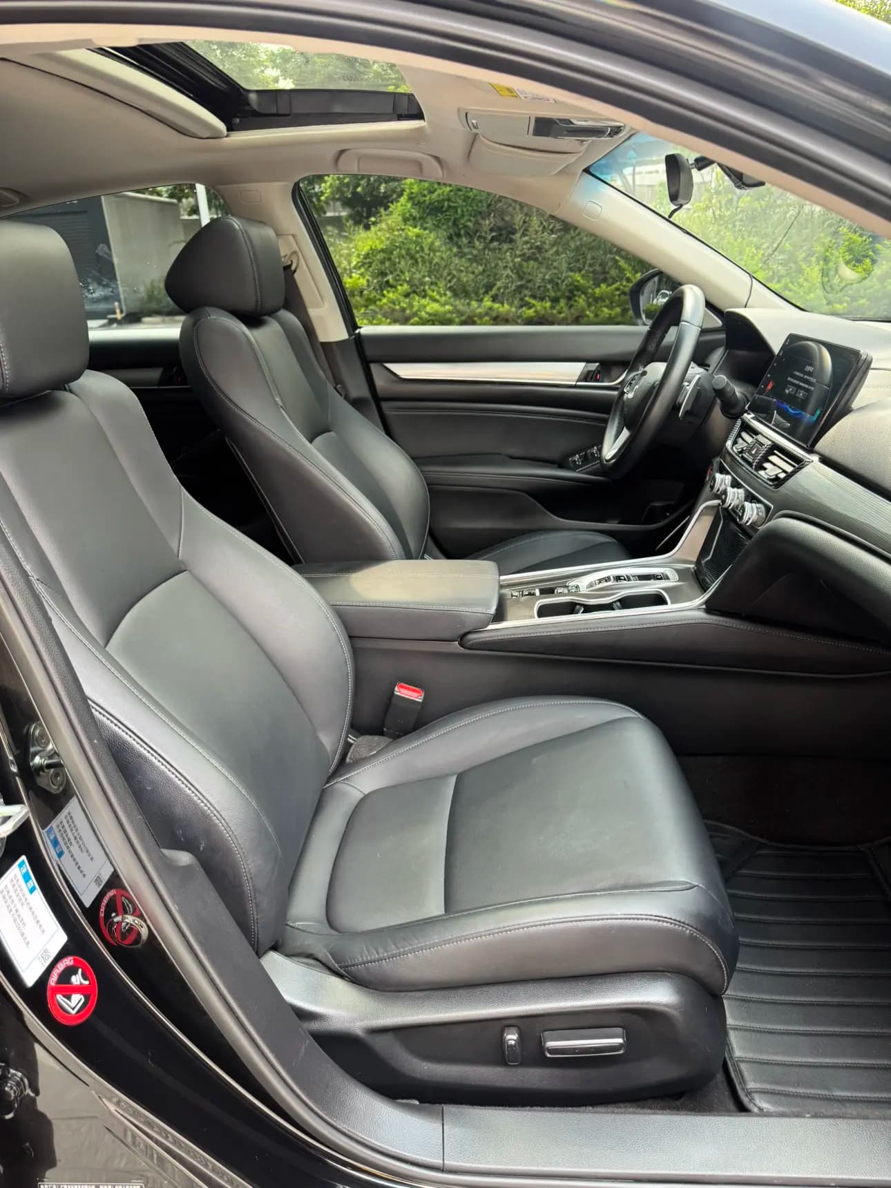 Honda Accord 2022 г. 50133 км. — фото 24