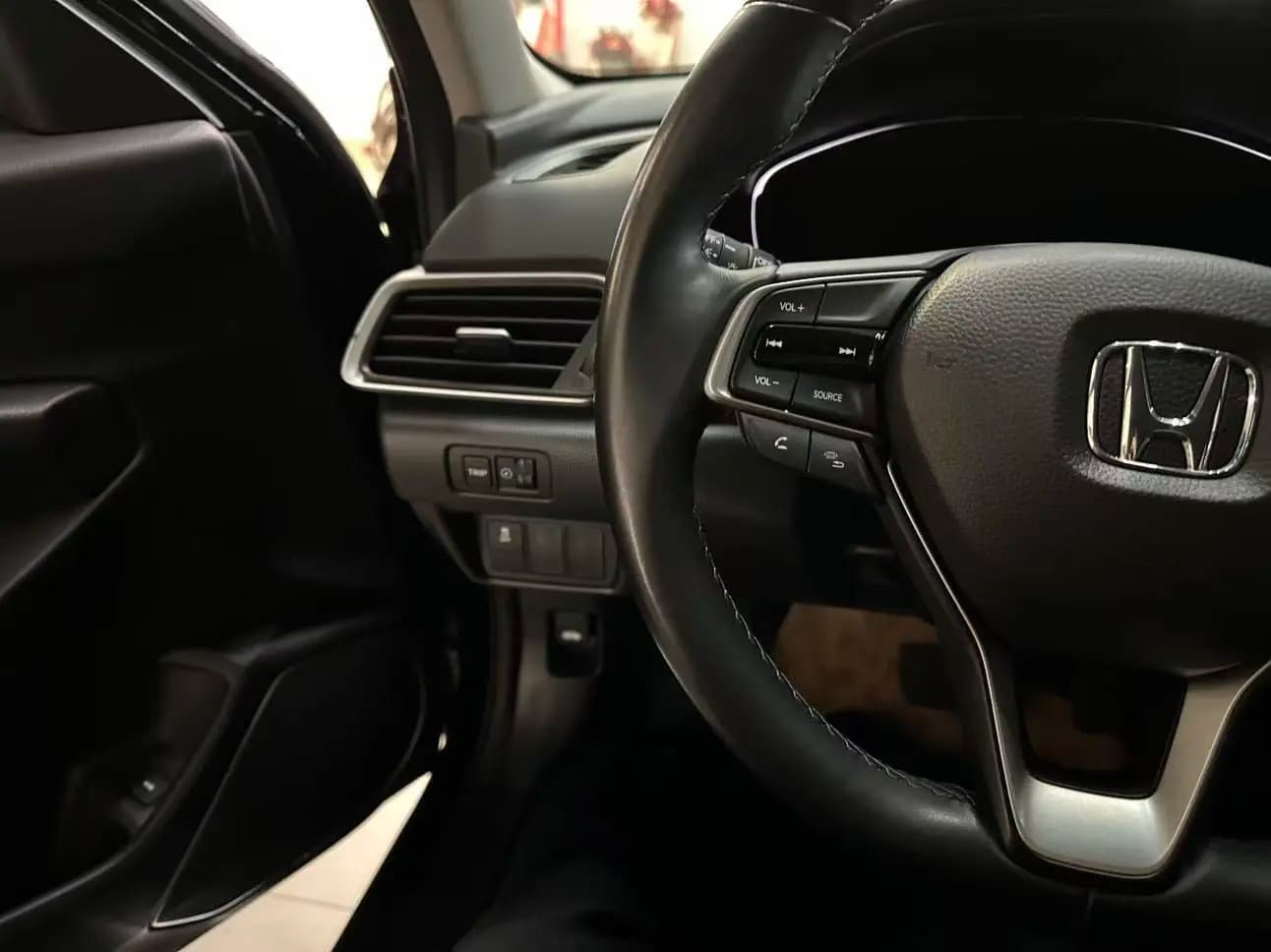 Honda Accord 2021 г. 46140 км. — фото 10