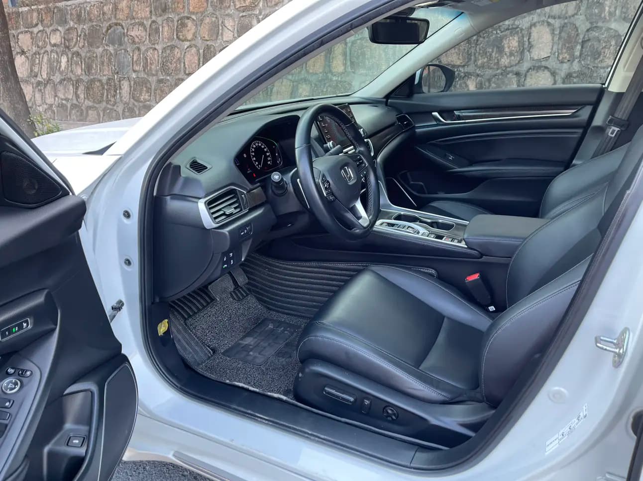 Honda Accord 2021 г. 30141 км. — фото 6