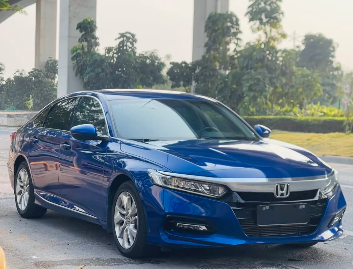 Honda Accord 2021 г. 70147 км. — фото 3