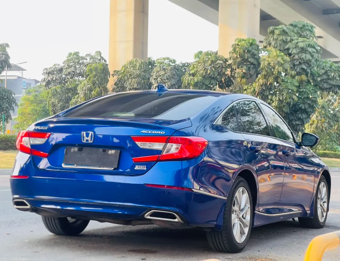 Honda Accord 2021 г. 70147 км. — фото 6