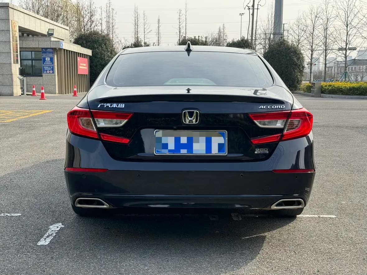 Honda Accord 2021 г. 94048 км. — фото 5