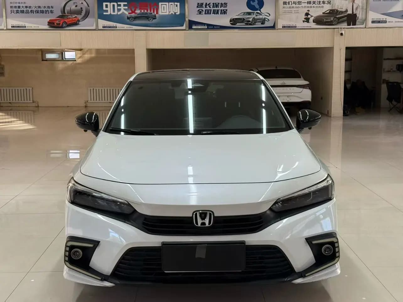 Honda Civic 2022 г. 12033 км. — фото 2