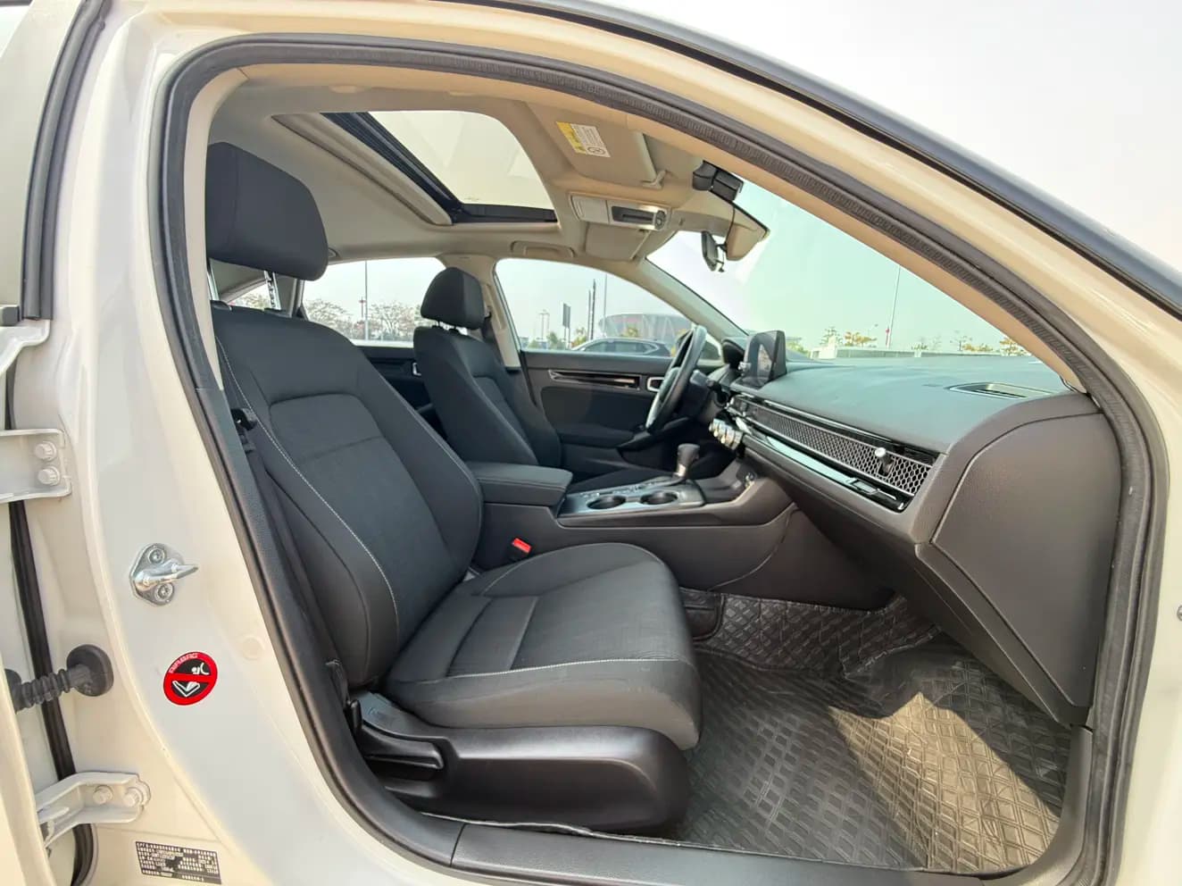 Honda Civic 2023 г. 42039 км. — фото 14